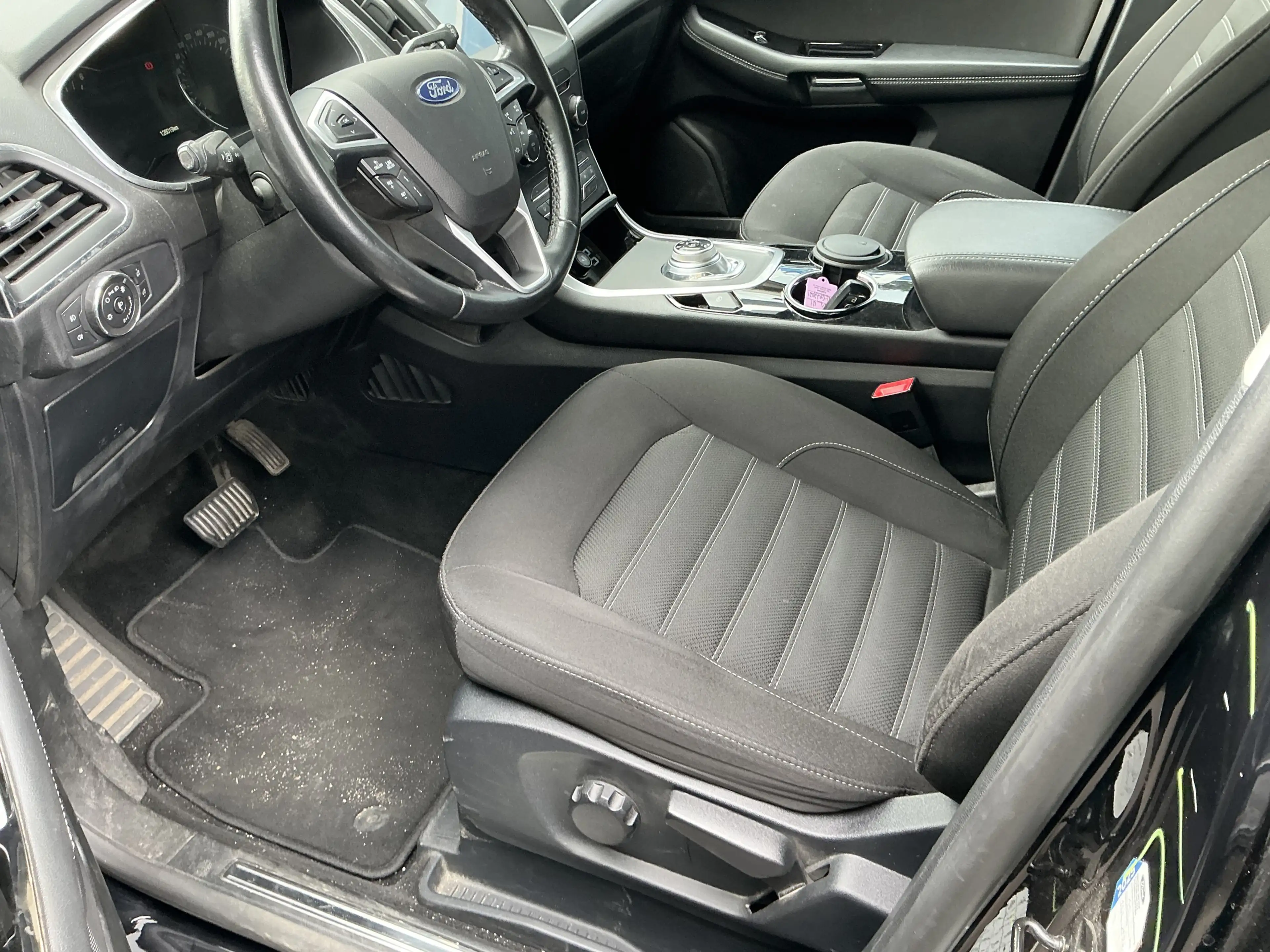 Ford Galaxy Titanium 7-Sitzer Navi ACC AHK SHZ LED — photo 5