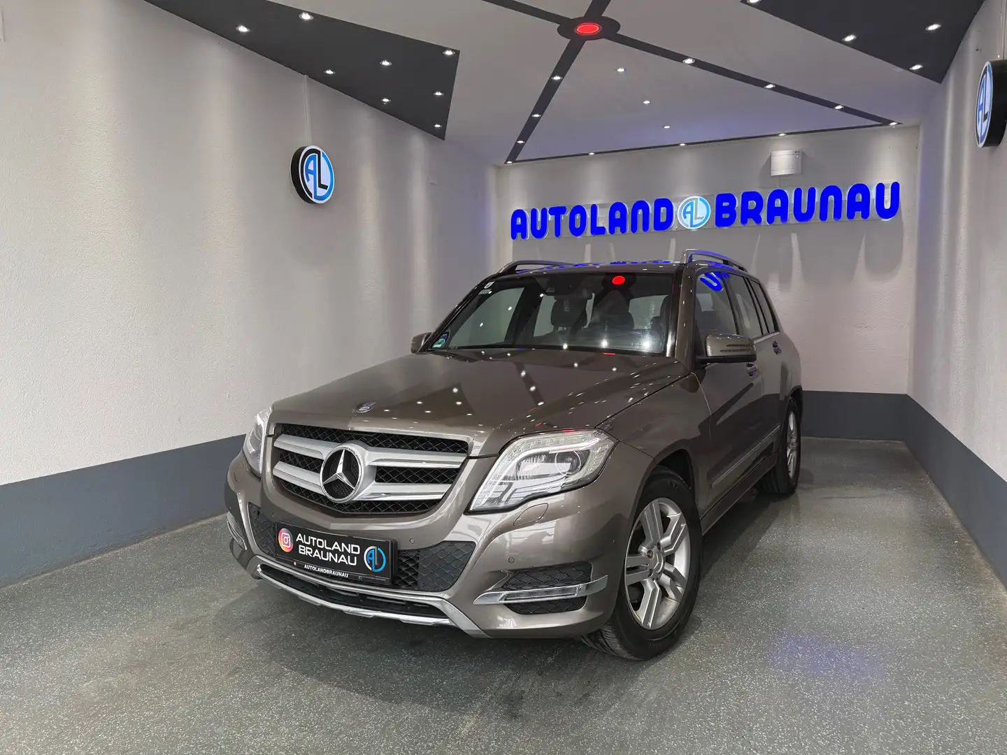 Mercedes-Benz GLK 220 GLK 220 CDI BlueEfficiency A- 4 Matic Edition Grau - 1
