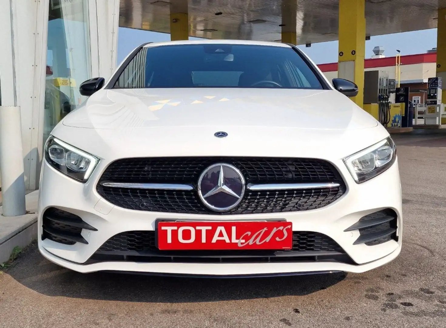 Mercedes-Benz A 180 d Autom. Premium AMG-LINE EDITION MOTORE MERCEDES Bianco - 2