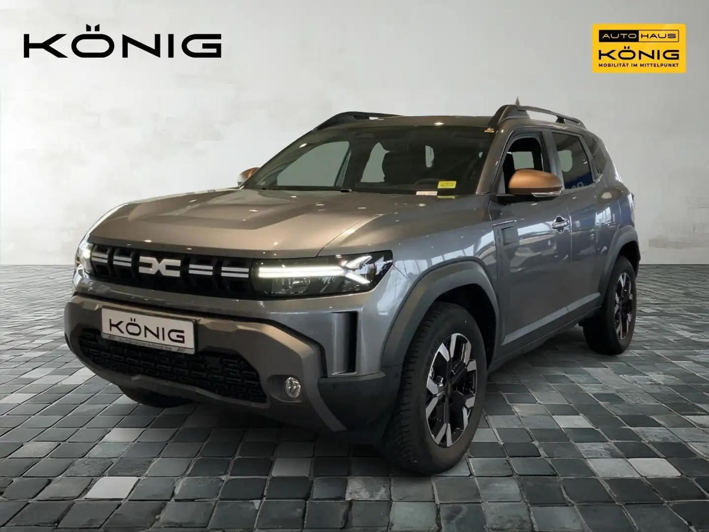 Dacia Duster Extreme TCe 130 4x4 Grijs - 1