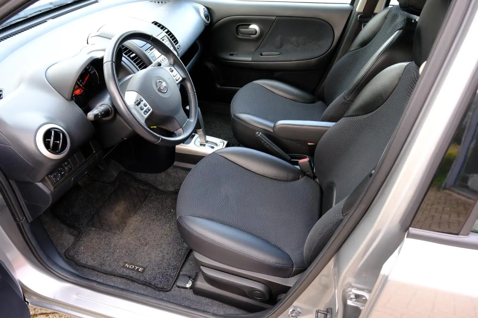 Nissan Note 1.6 Life + 5-drs Aut. Clima|LMV|Cruise|Trekhaak Gris - 2