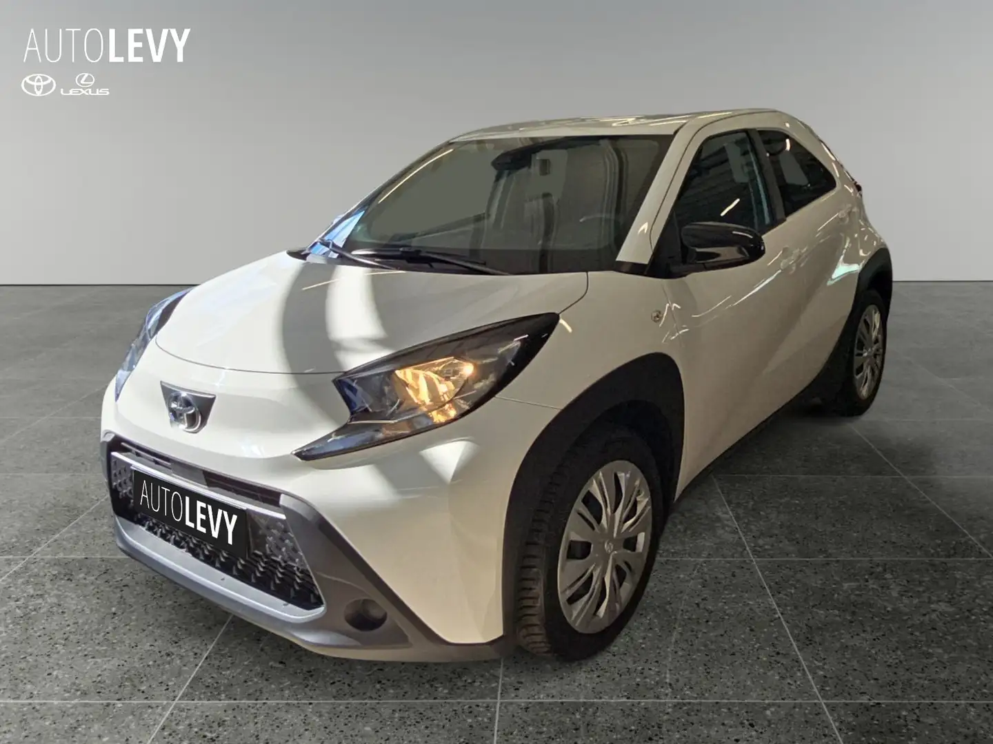 Toyota Aygo X 1.0 Business +Kamera+CarPlay+Tempomat+ Weiß - 2