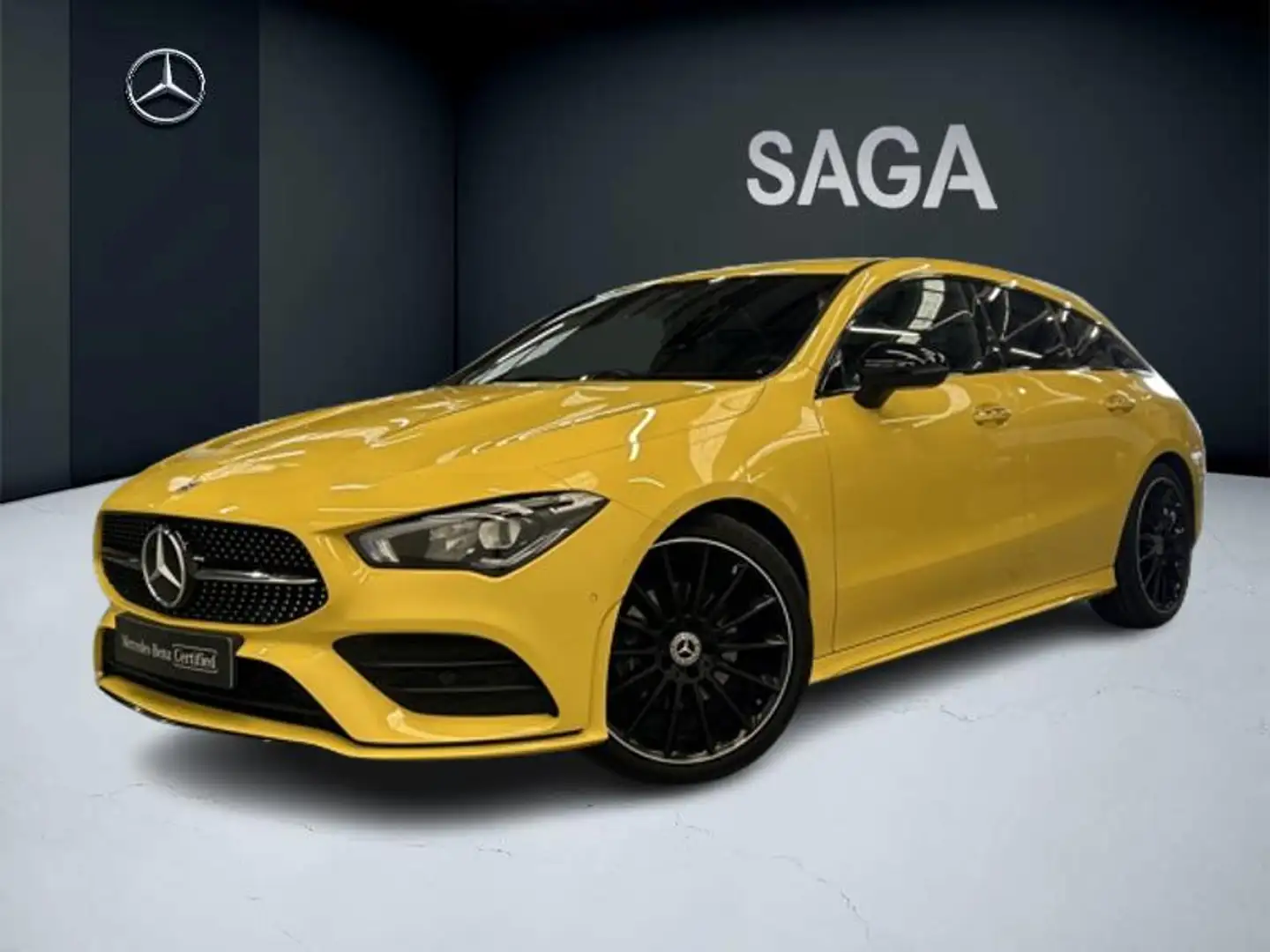 Mercedes-Benz CLA 180 Shooting Brake AMG Pack Night Amarillo - 1