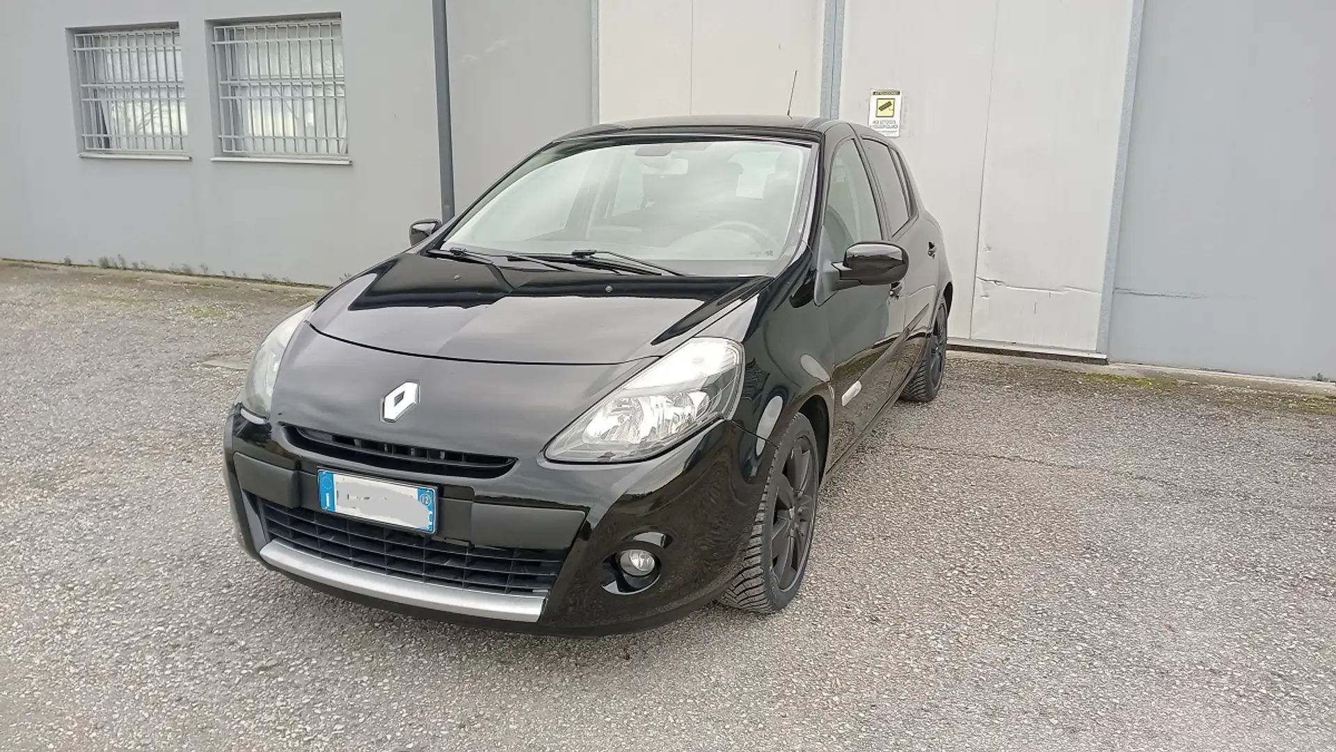 Renault Clio 1.2 16v Dynamique - GPL Schwarz - 1