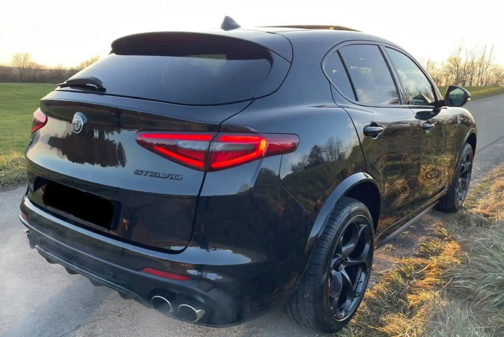 Alfa Romeo Stelvio 2.9 bi-t V6 Quadrifoglio Q4 510cv auto my19 Nero - 2