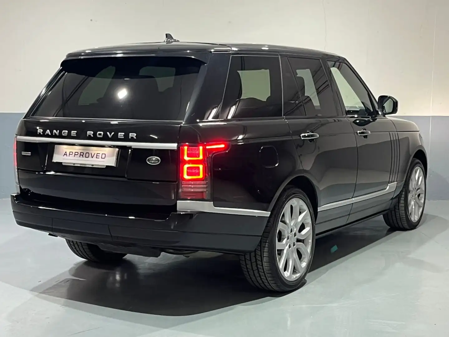 Land Rover Range Rover 4.4SDV8 Autobiography Aut. Negro - 2