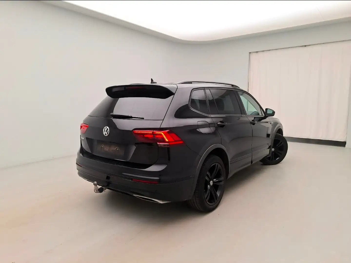 Volkswagen Tiguan Allspace Tiguan Allspace 2.0 TDi SCR Platinum DSG (EU6AP) Zwart - 2