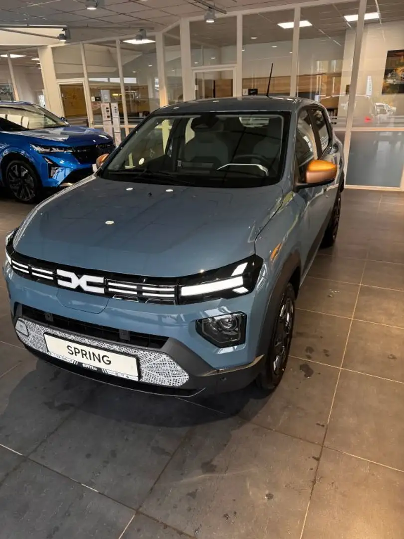 Dacia Spring Extreme ELECTRIC 65 Blau - 1
