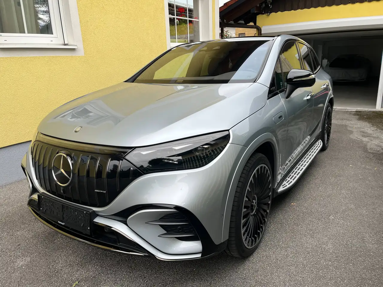 Mercedes-Benz Eqe Suv