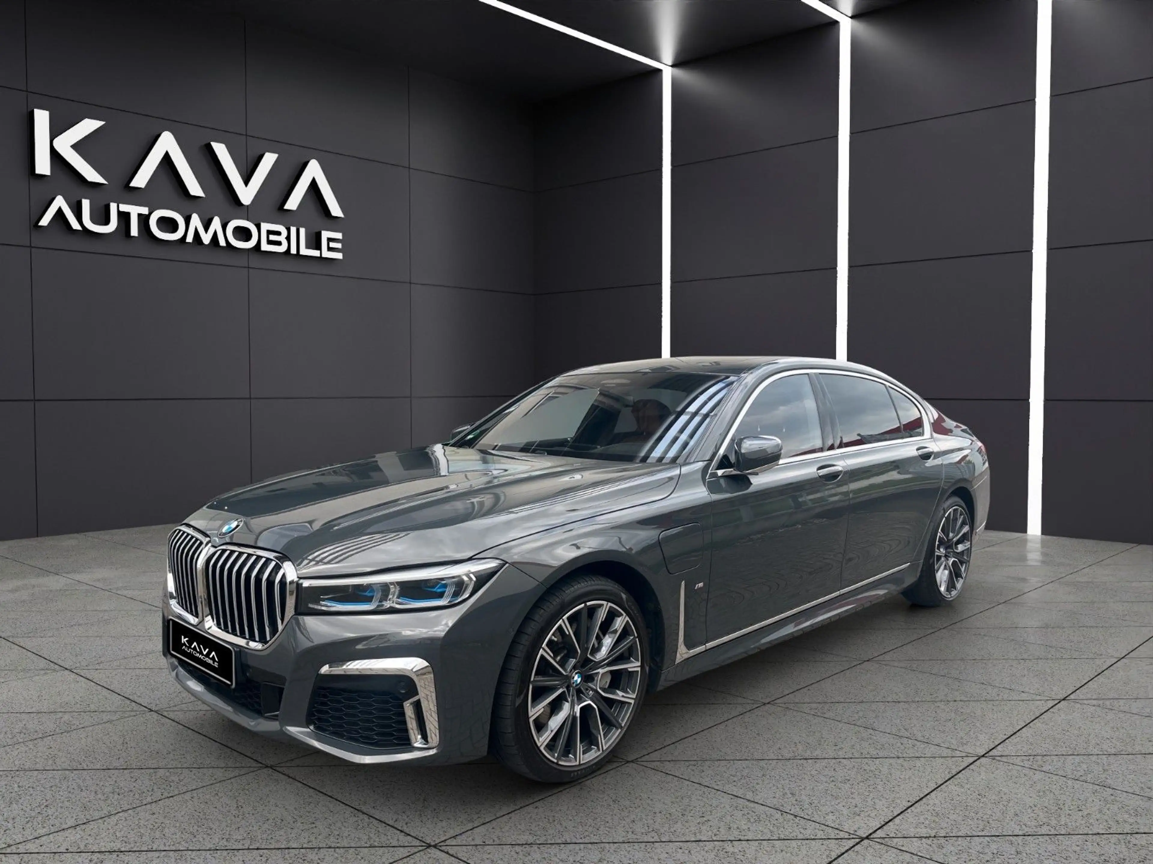 BMW 745 Le Laser*SkyLounge*B&W*FondTV*Nappa*360