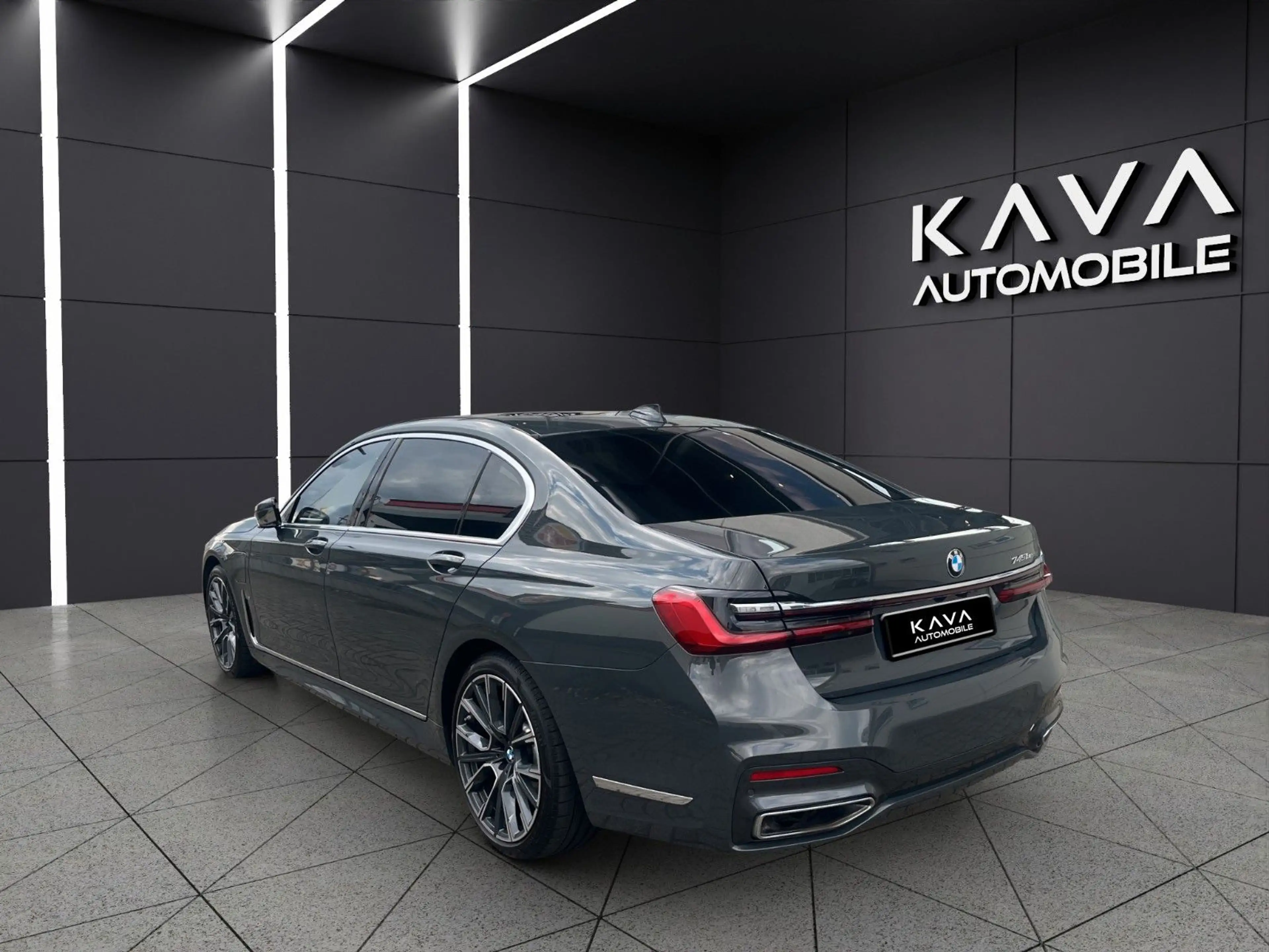 BMW 745 Le Laser*SkyLounge*B&W*FondTV*Nappa*360 — photo 6