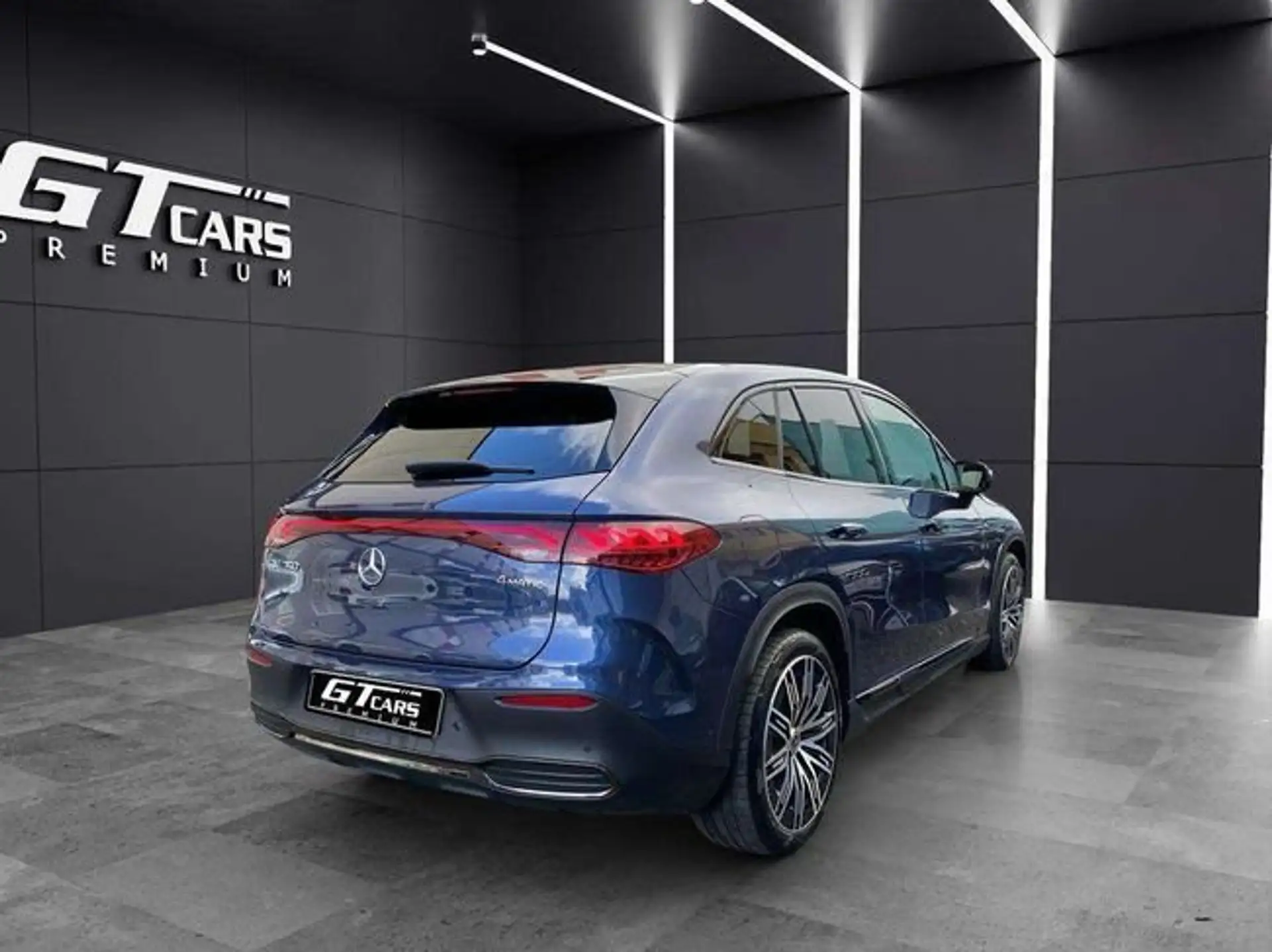 Mercedes-Benz EQE EQE 43 AMG 2024 건메탈 사진 4