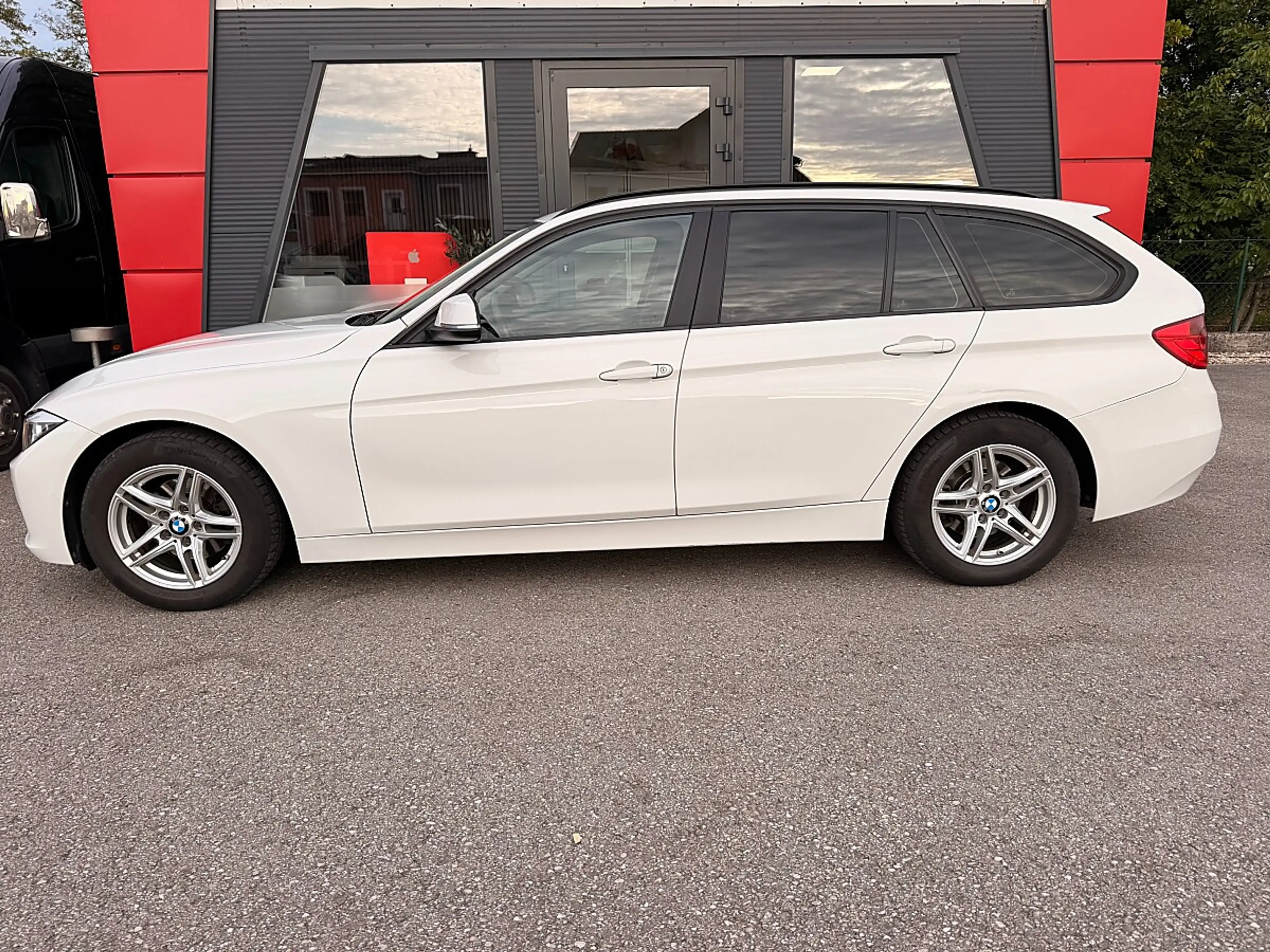 BMW 316 d Touring Aut./PICKERL-NEU/NAVI/TEMPOMAT/PDC — photo 9