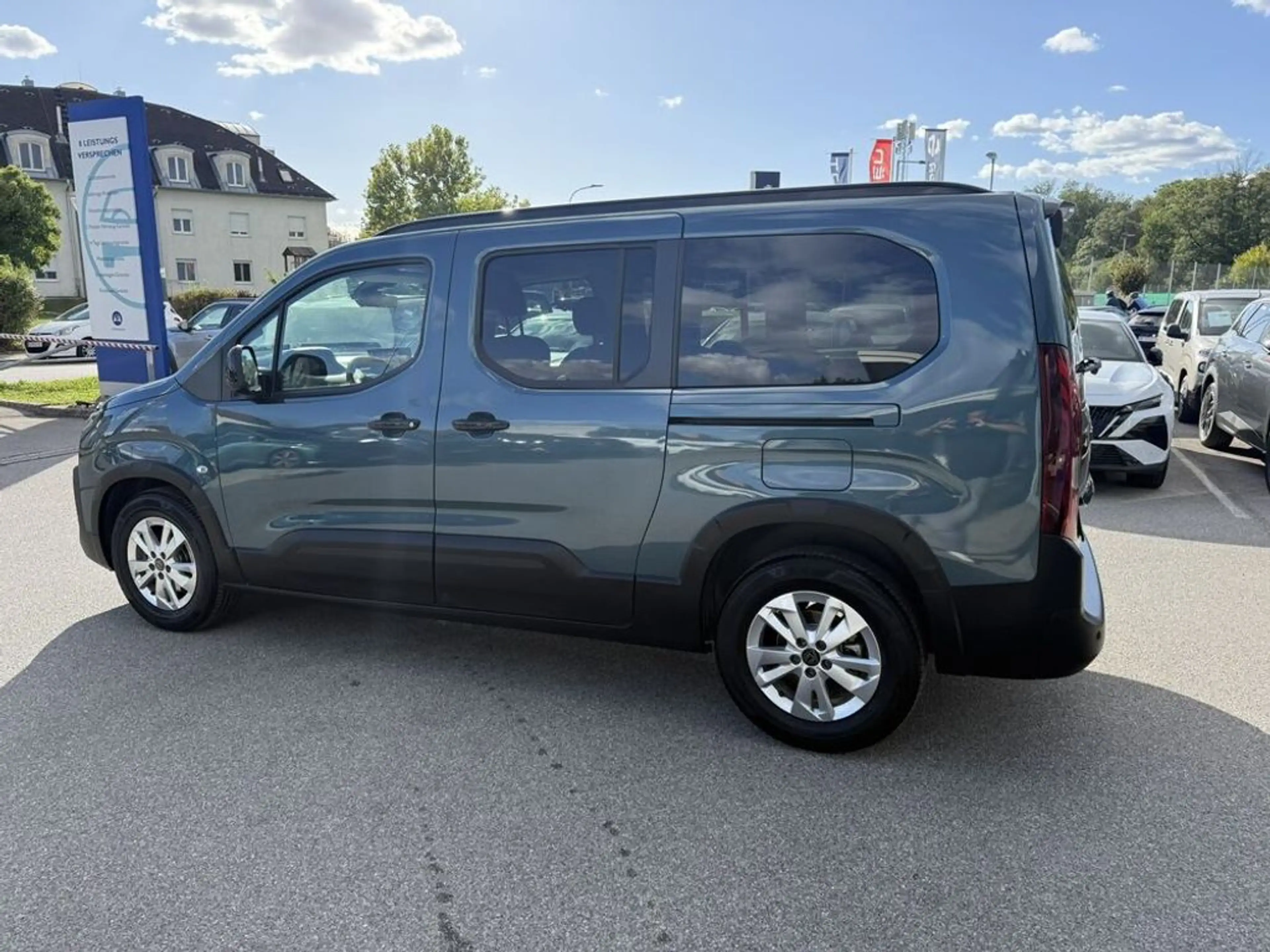 Peugeot Rifter Lang ALLURE BlueHDi 130 6 Gang — photo 3