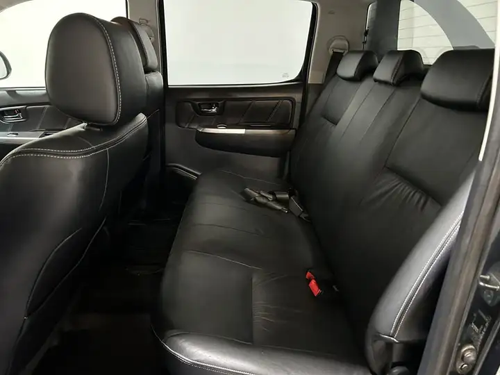 Toyota Hilux 2014, foto 18