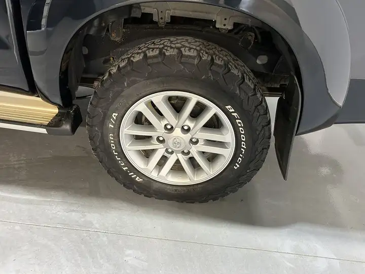 Toyota Hilux 2014, foto 14