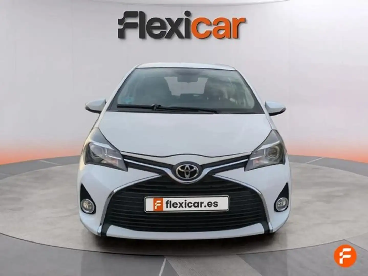 Toyota Yaris 1.3 Active Blanco - 2
