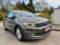 Volkswagen Touran Comfortline Aut.7SitzKameraEKlappeGaranti Gris - thumbnail 3