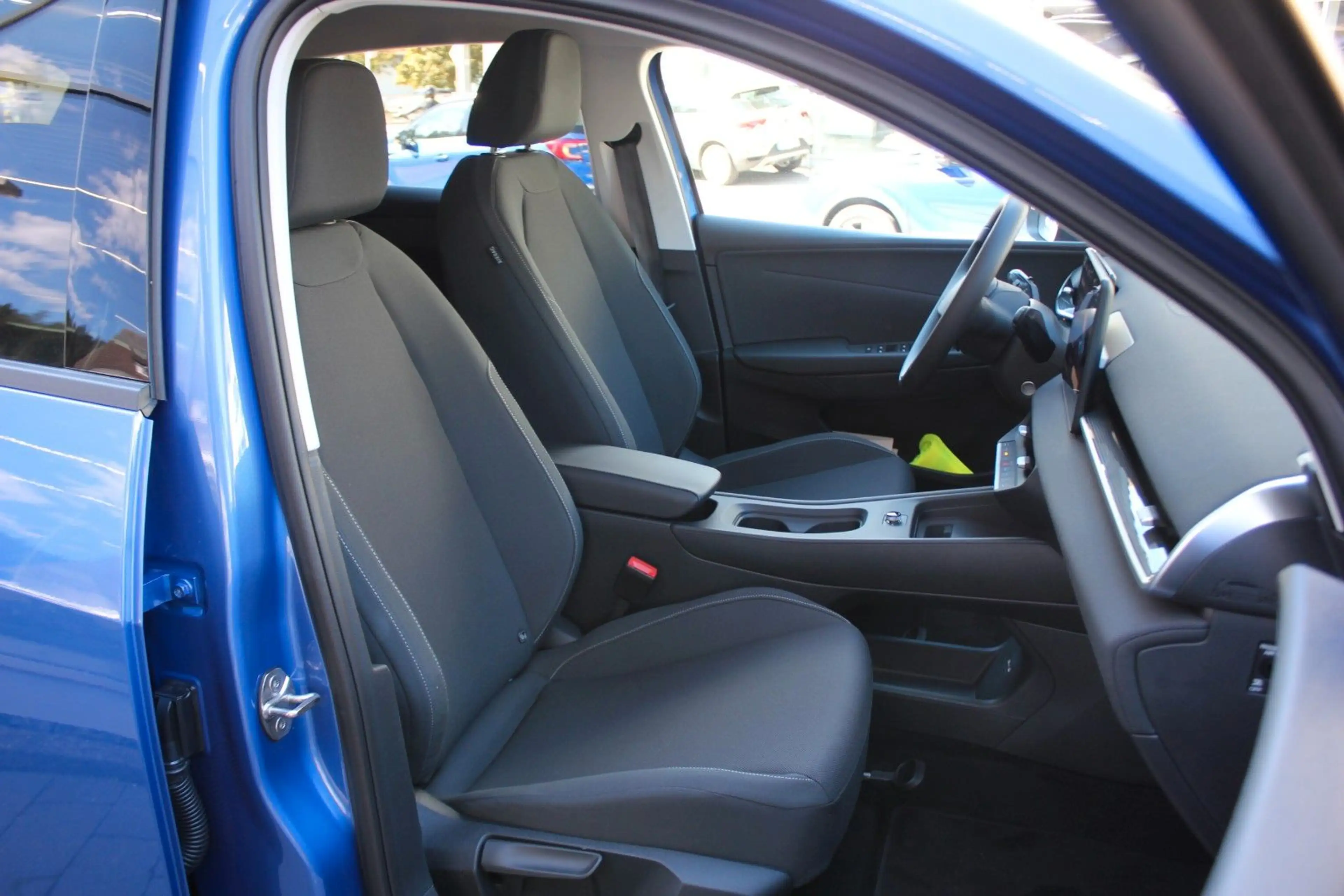 Volkswagen ID. Polo Launch-Edition Life 52kW/h Akku inkl. — photo 11