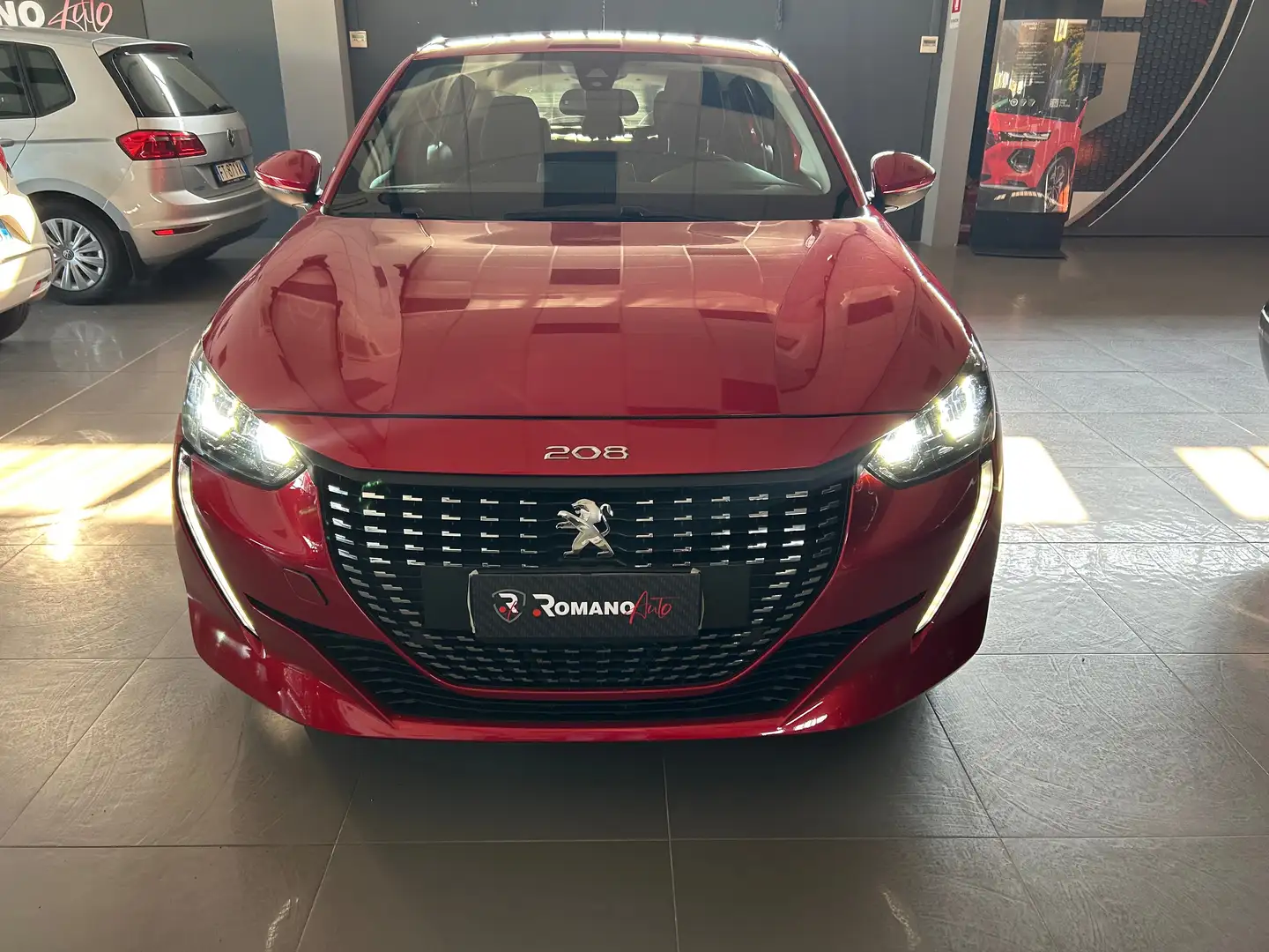 Peugeot 208 208  1.2 puretech Like s Rosso - 1