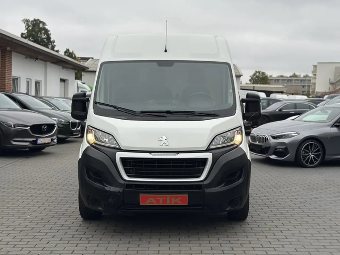Peugeot Boxer 2.2 BlueHDi L2H2 KLIMA TEMPOMAT Blanc - 2