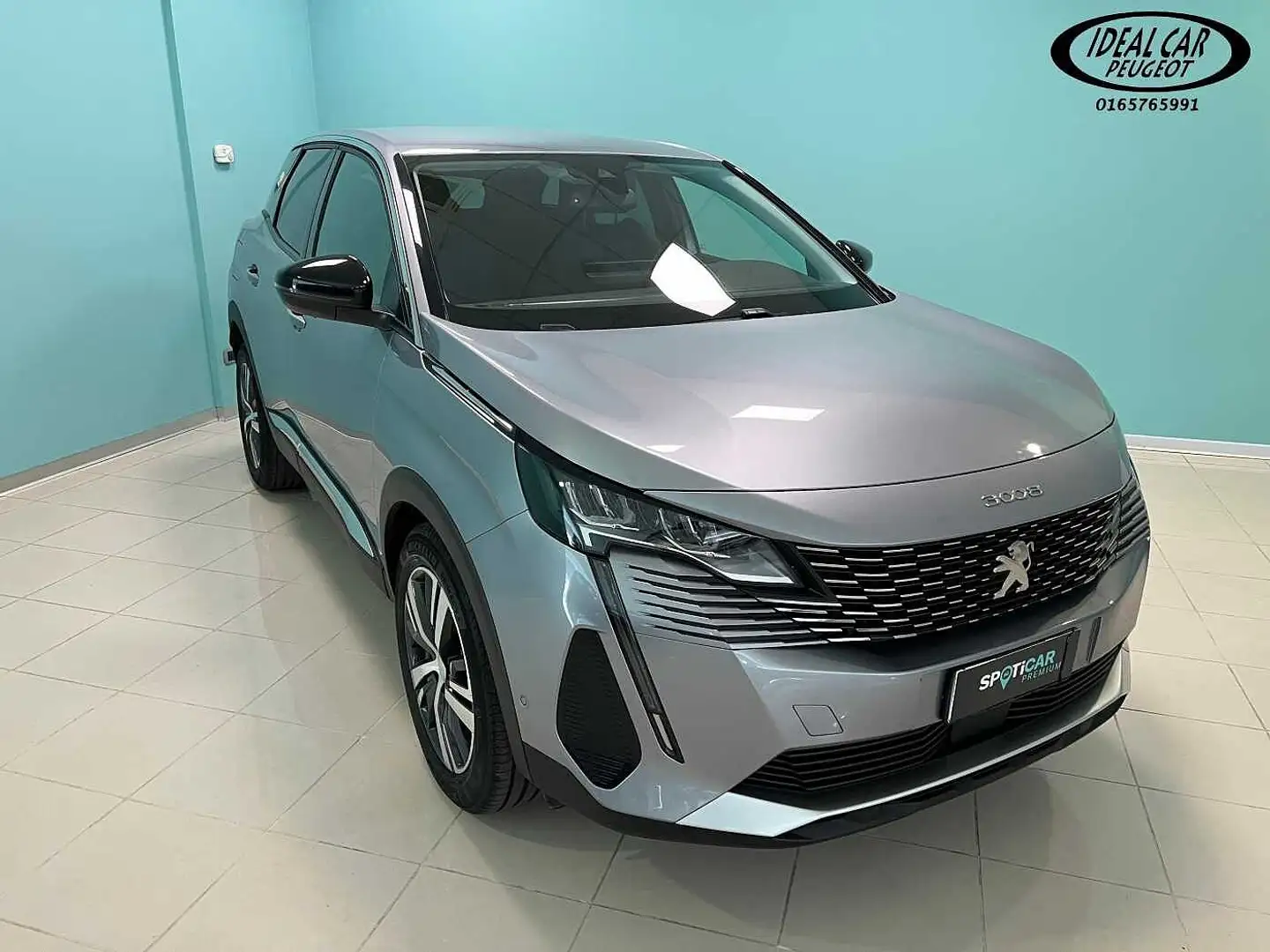 Peugeot 3008 2ª serie PureTech Turbo 130 S&S Allure Gris - 2