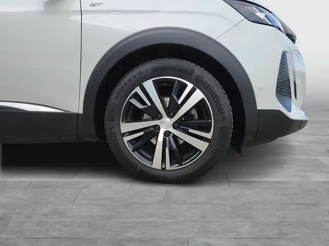 Peugeot 5008 view 7