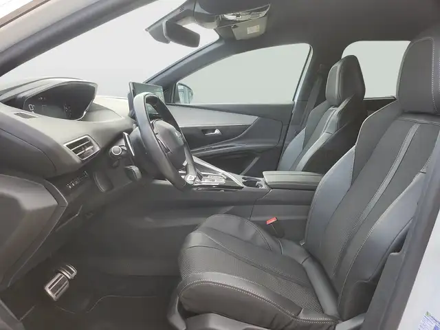 Peugeot 5008 view 8