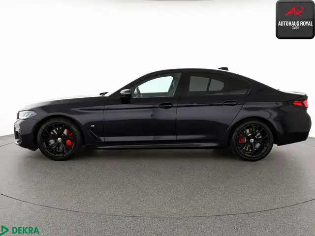 BMW 5 Series view 2