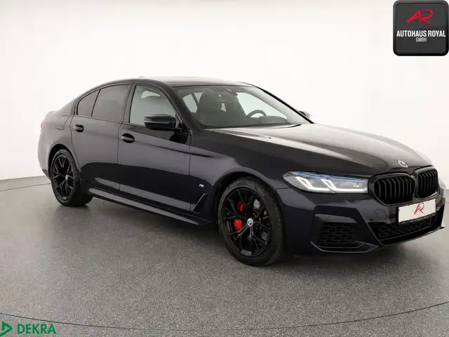 BMW 5 Series view 7