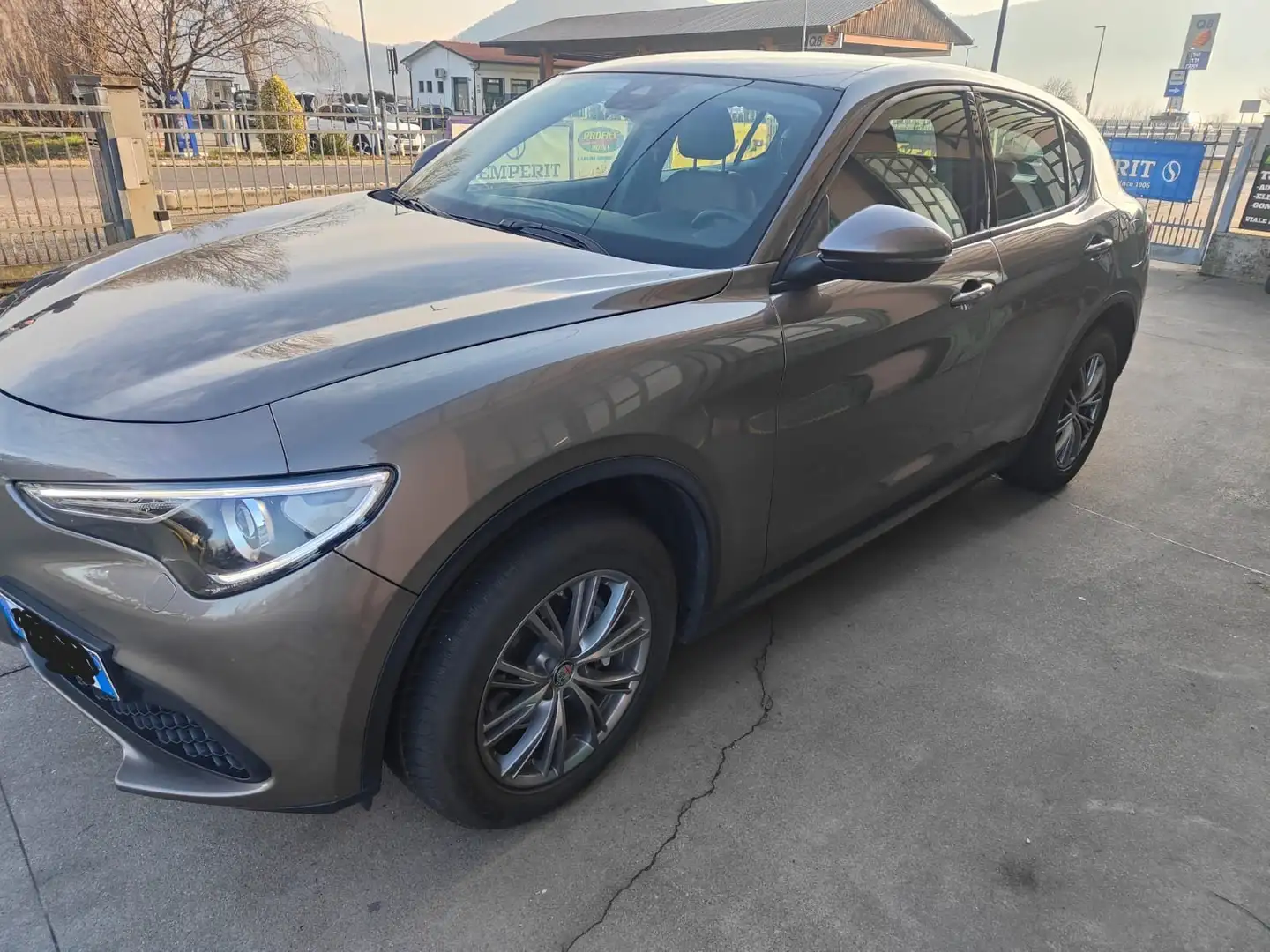 Alfa Romeo Stelvio Stelvio 2017 2.2 t Lusso Q4 210cv auto brončana - 1