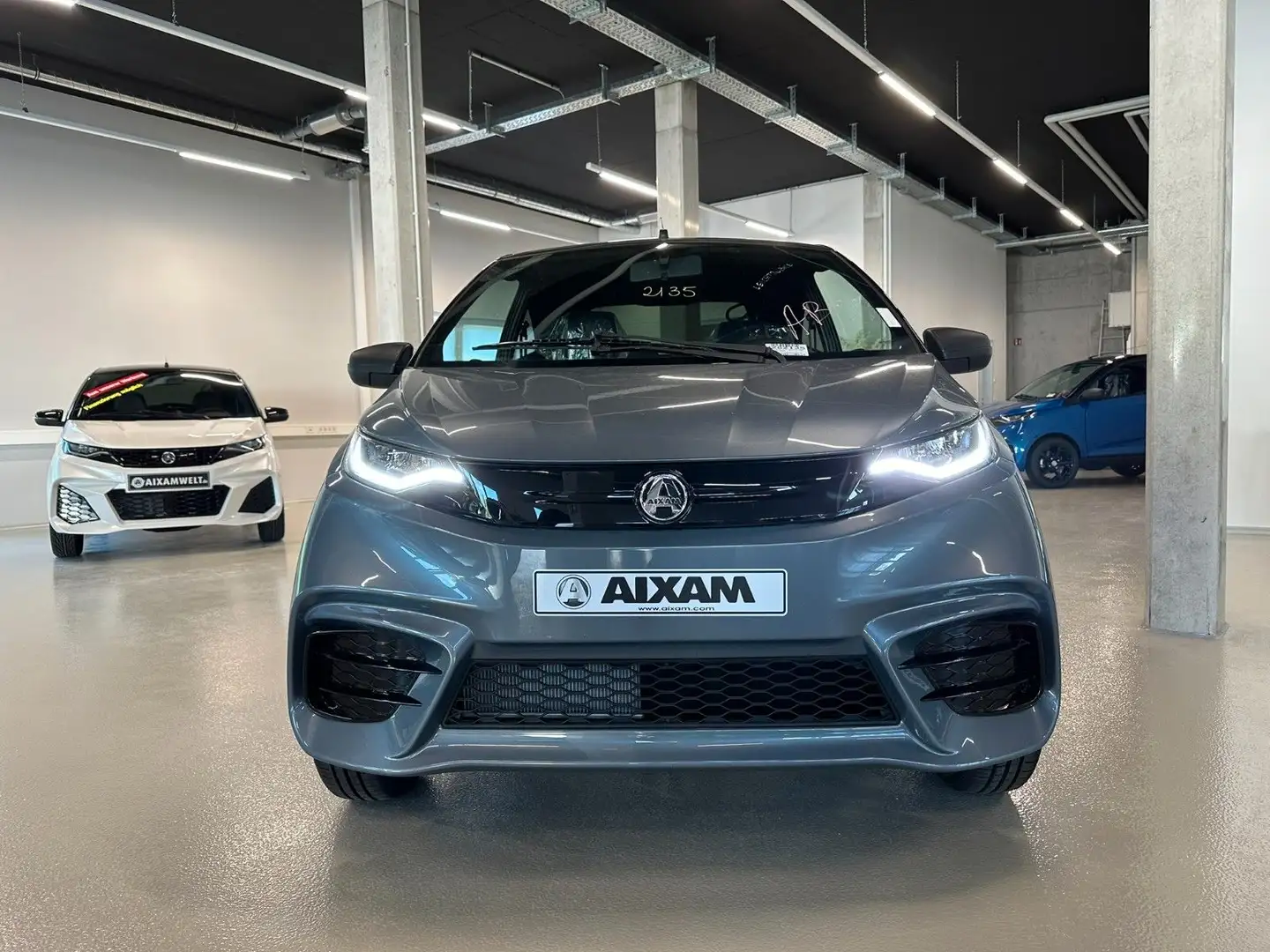 Aixam Ambition COUPÉ Sport titanmetallic Grau - 2