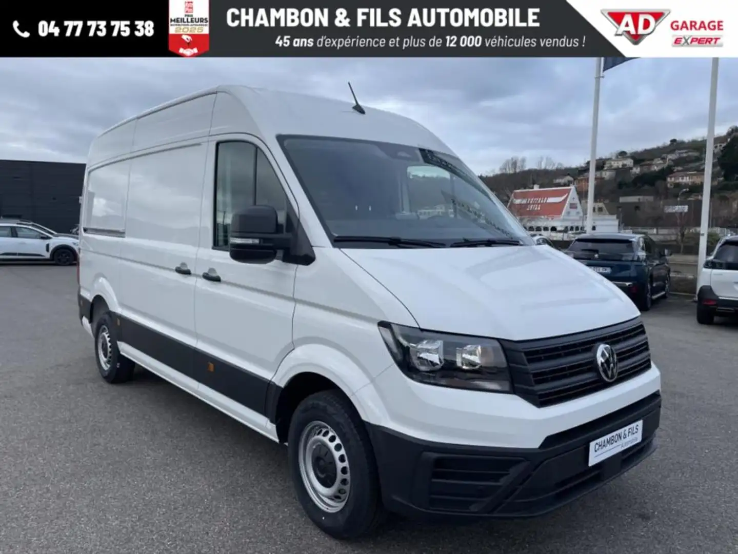 Volkswagen Crafter VAN 35 L3H3 2.0 TDI 140 CH BVA BUSINESS prix : 358 Blanc - 1