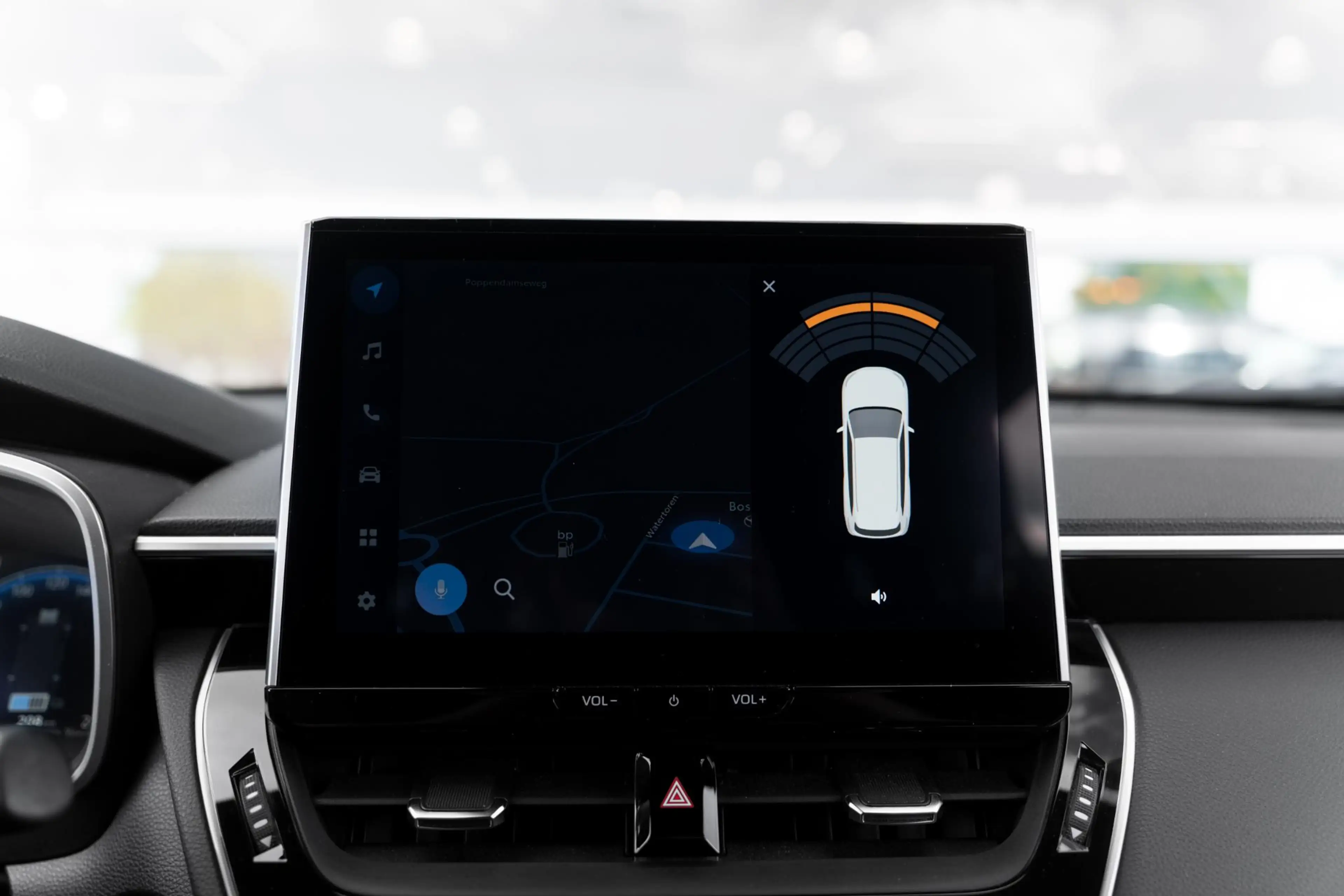 Toyota Corolla Cross 2.0 High Power Hybrid First Edition — photo 20