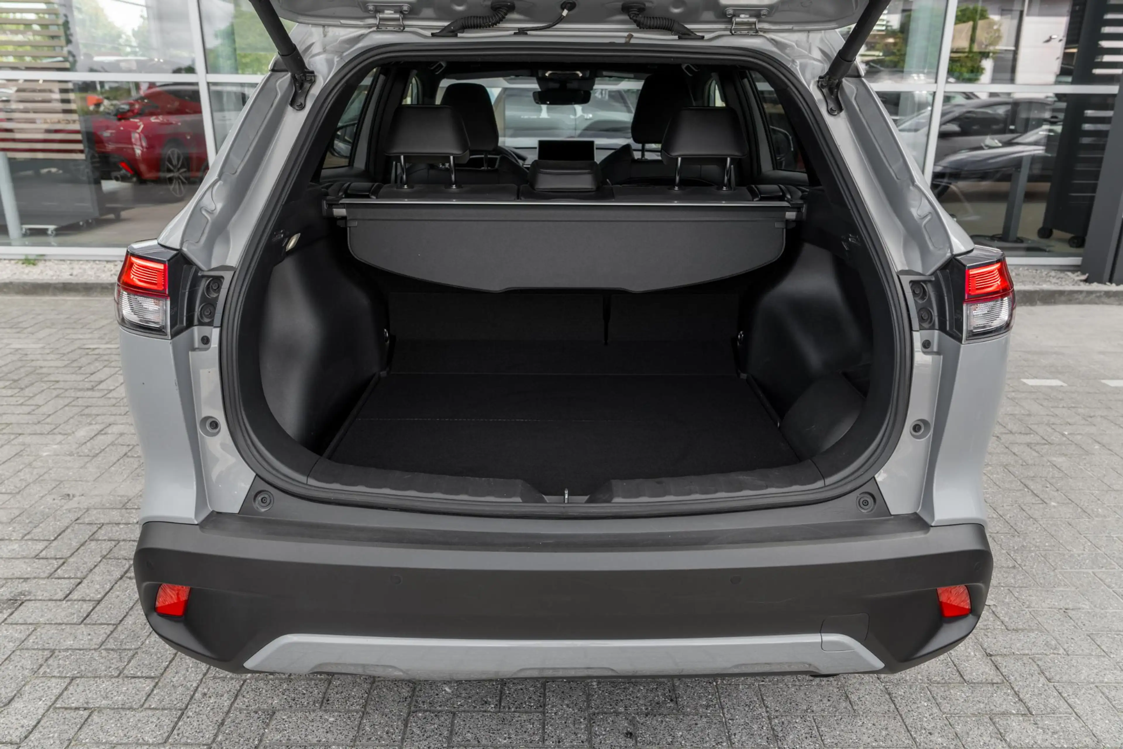 Toyota Corolla Cross 2.0 High Power Hybrid First Edition — photo 16