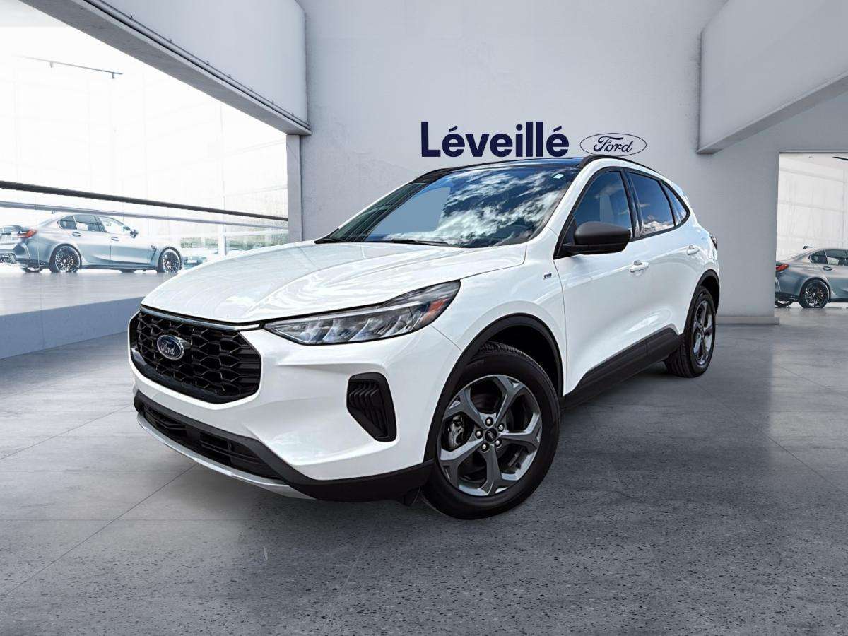 2025 Ford Escape ST-Line AWD ** HYBRIDE ** TOIT PANORAMIQUE ** DEMO
