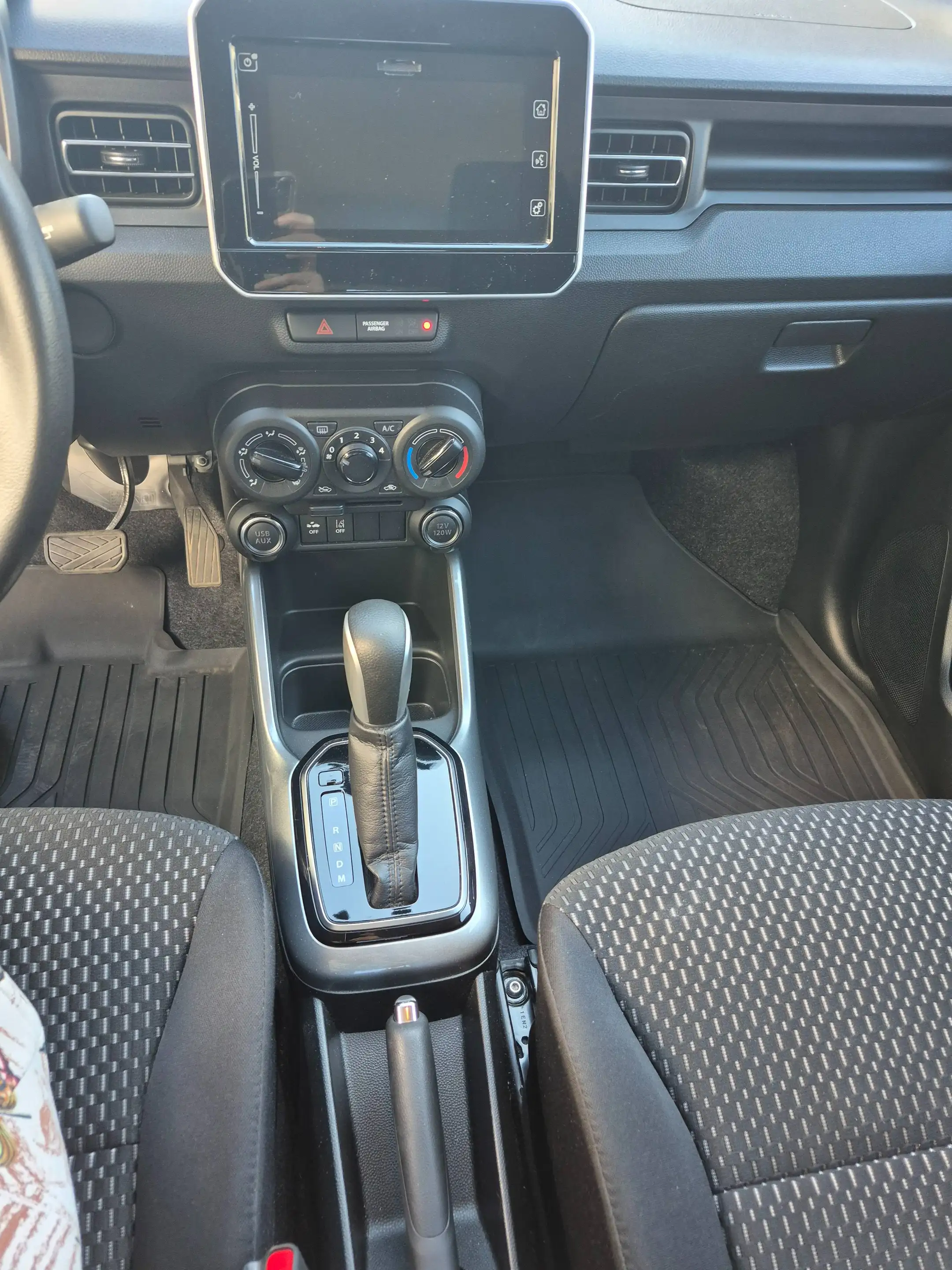Suzuki Ignis Ignis 1.2i SHVS GL  12V CVT — photo 13
