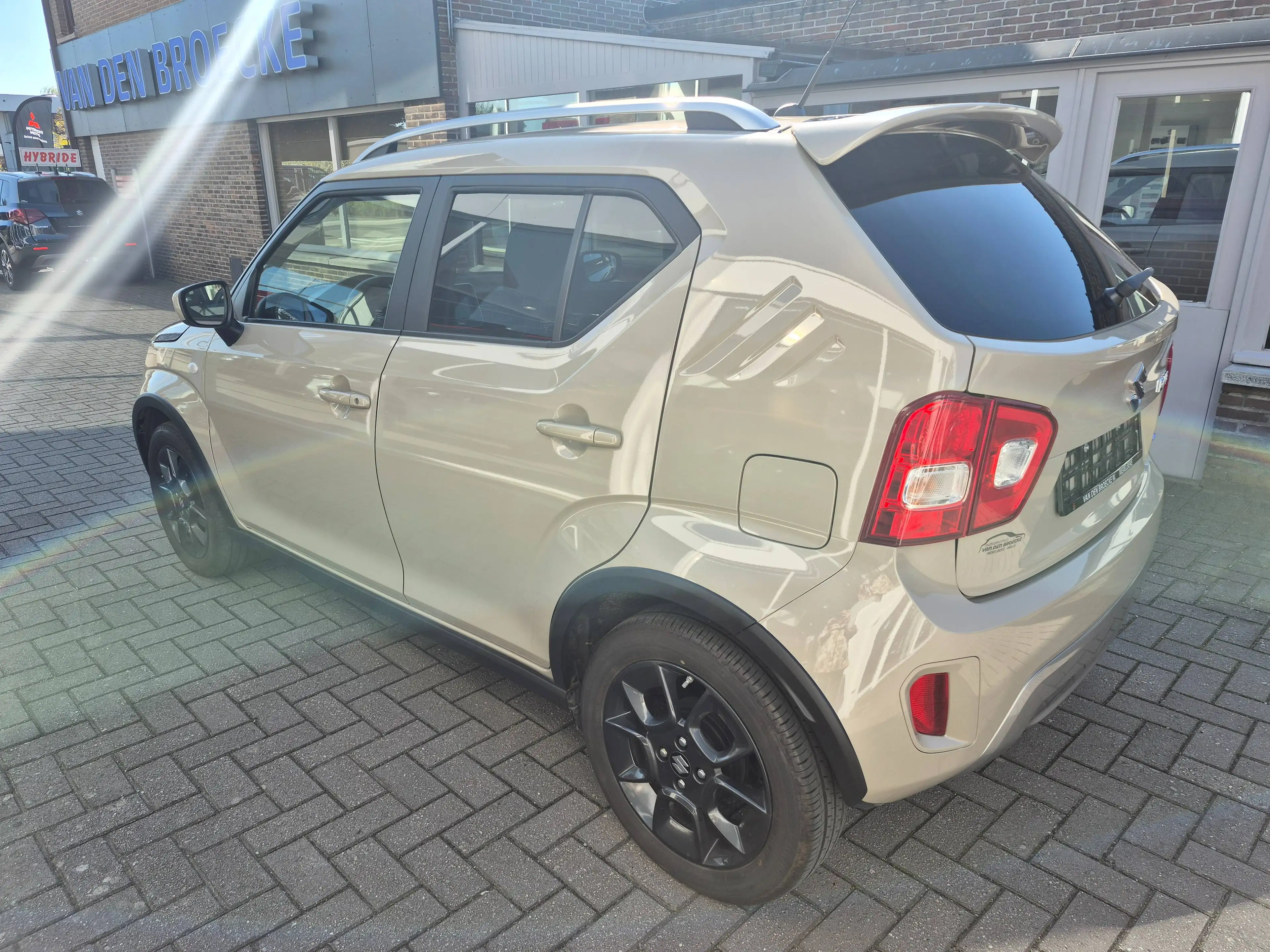 Suzuki Ignis Ignis 1.2i SHVS GL  12V CVT — photo 4