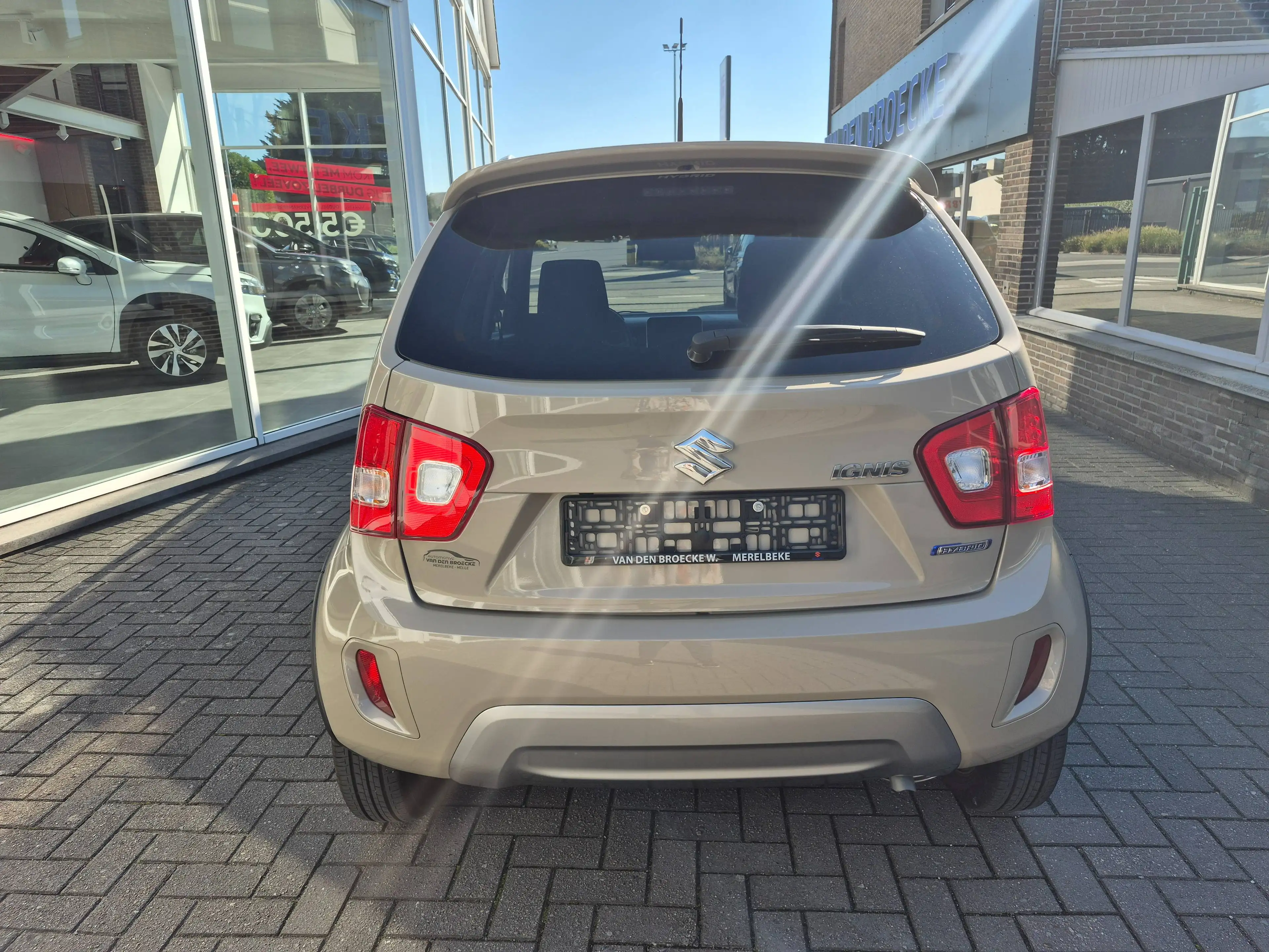 Suzuki Ignis Ignis 1.2i SHVS GL  12V CVT — photo 5