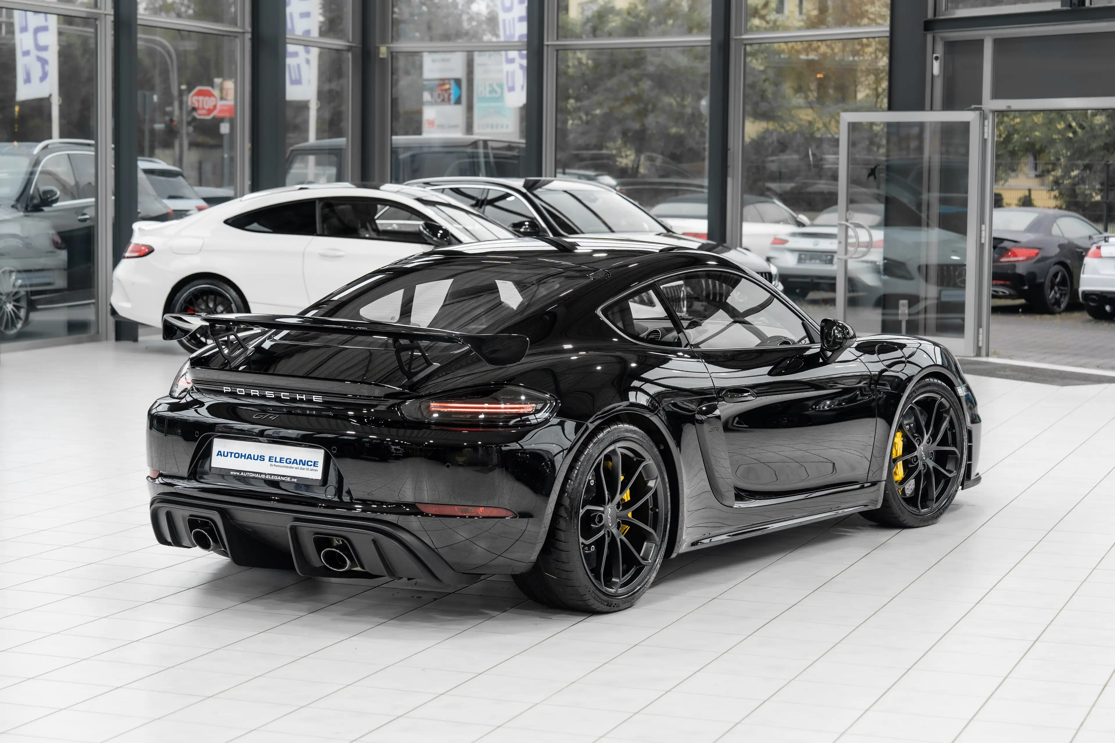 Porsche Cayman GT4*CARBON*SPORT-CHRONO*KERAMIK*18-WEGE* — photo 4