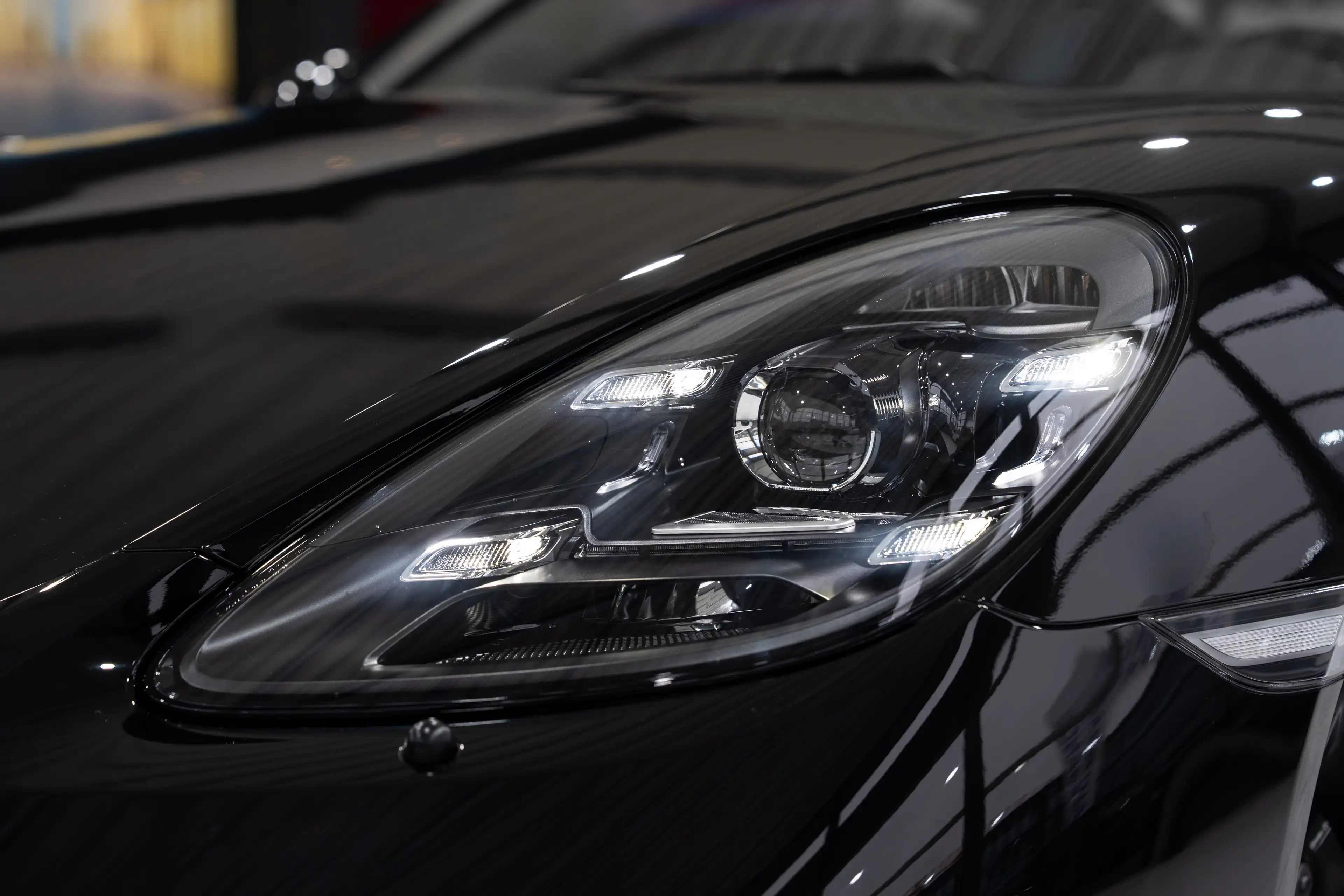 Porsche Cayman GT4*CARBON*SPORT-CHRONO*KERAMIK*18-WEGE* — photo 12