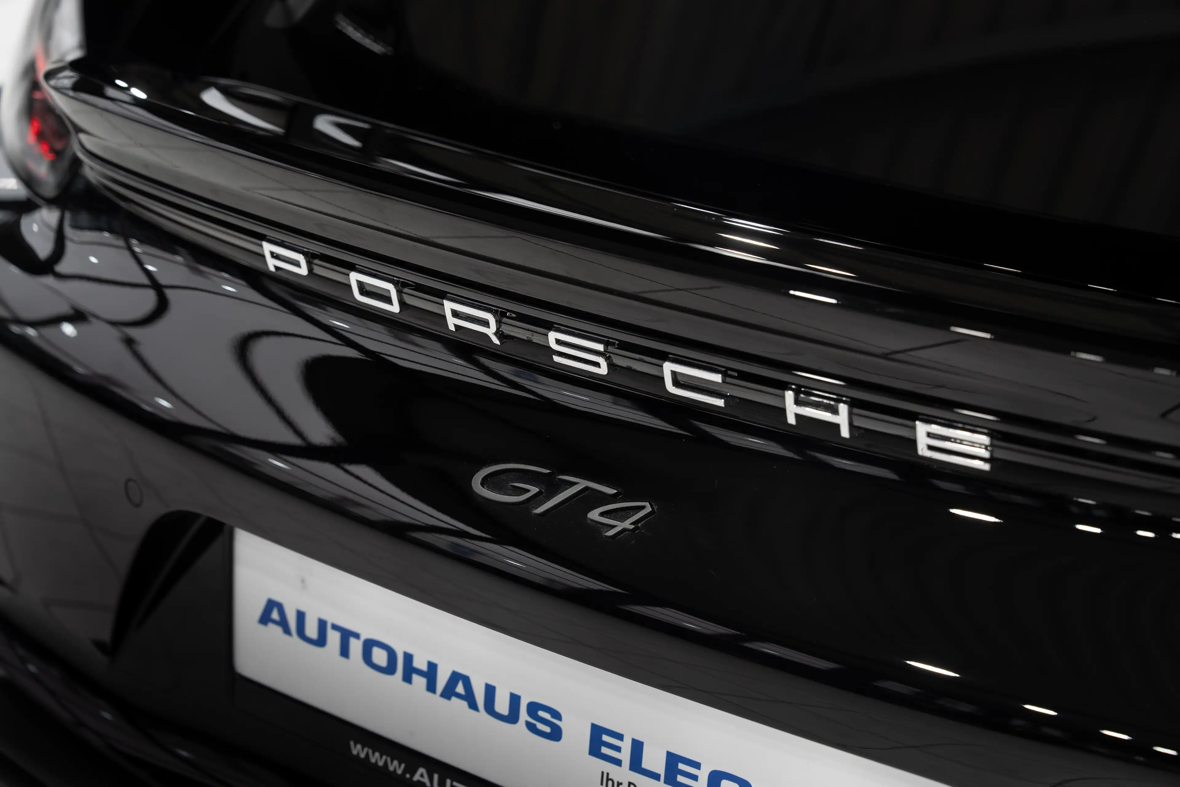 Porsche Cayman GT4*CARBON*SPORT-CHRONO*KERAMIK*18-WEGE* — photo 14