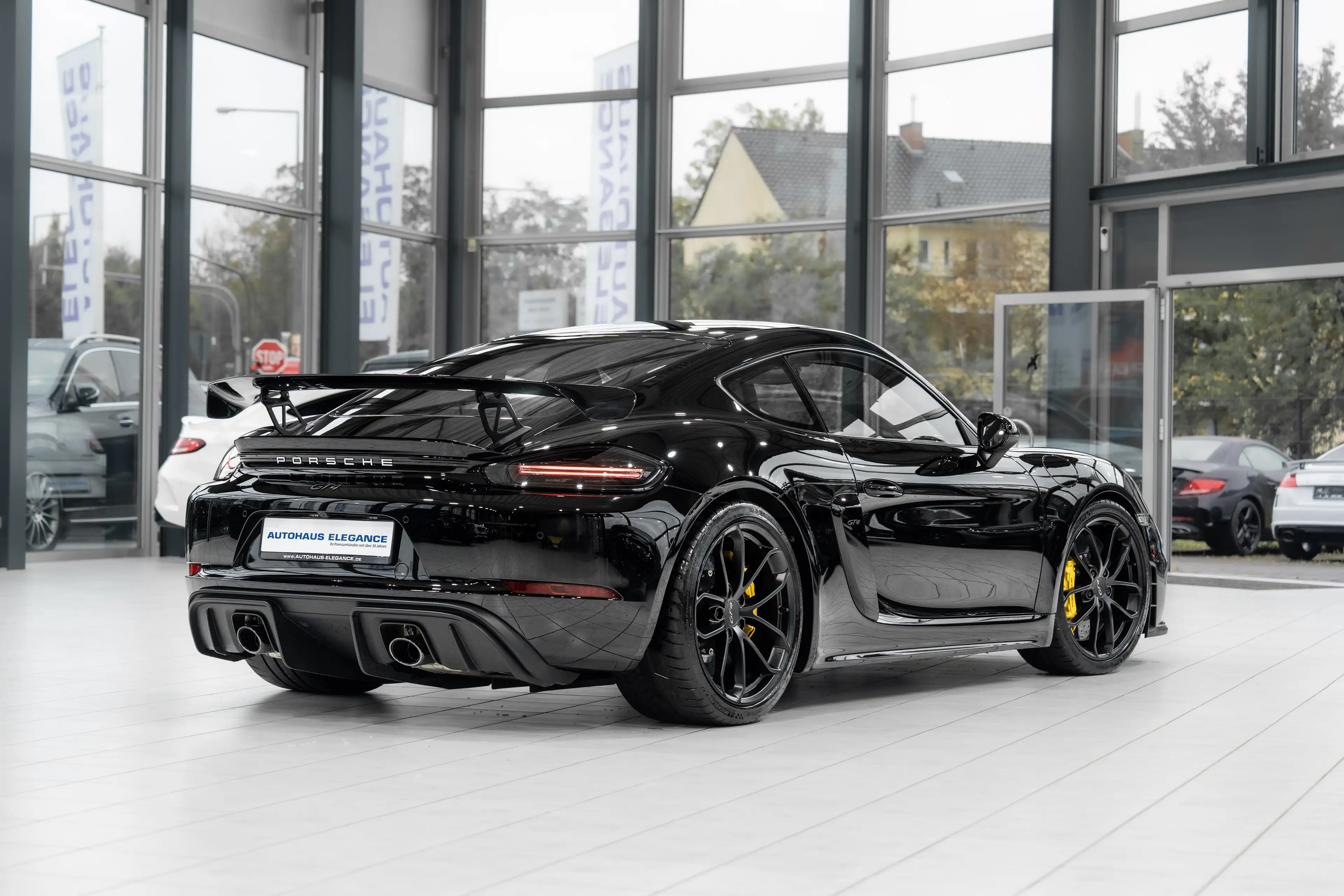 Porsche Cayman GT4*CARBON*SPORT-CHRONO*KERAMIK*18-WEGE* — photo 10