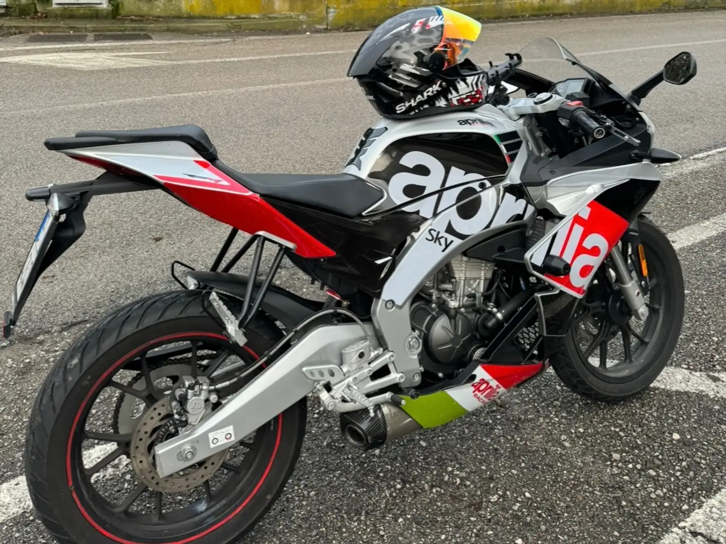 Aprilia RS4 125 Sportiva Rosso - 2