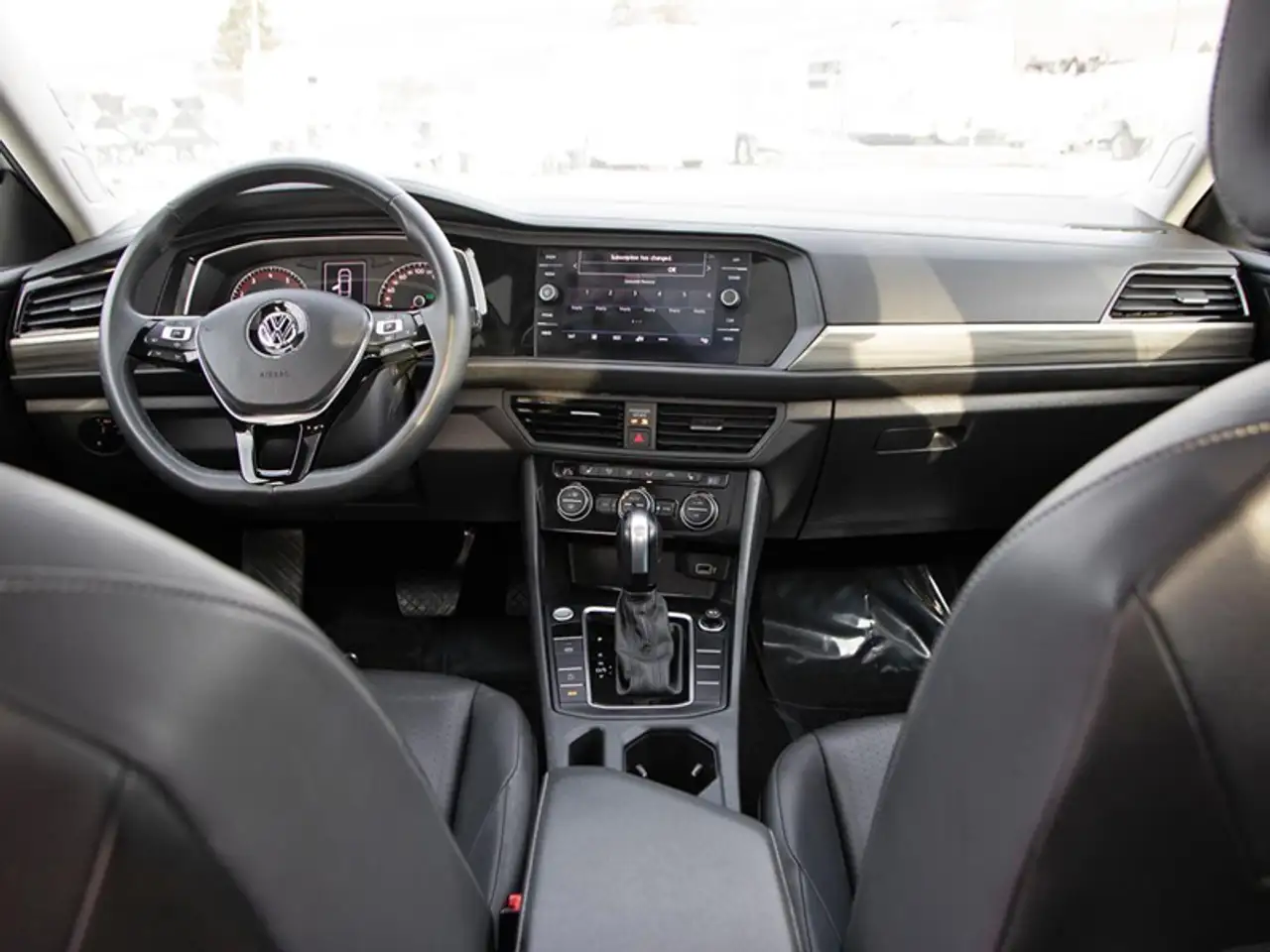 Volkswagen Jetta снимка Volkswagen Jetta