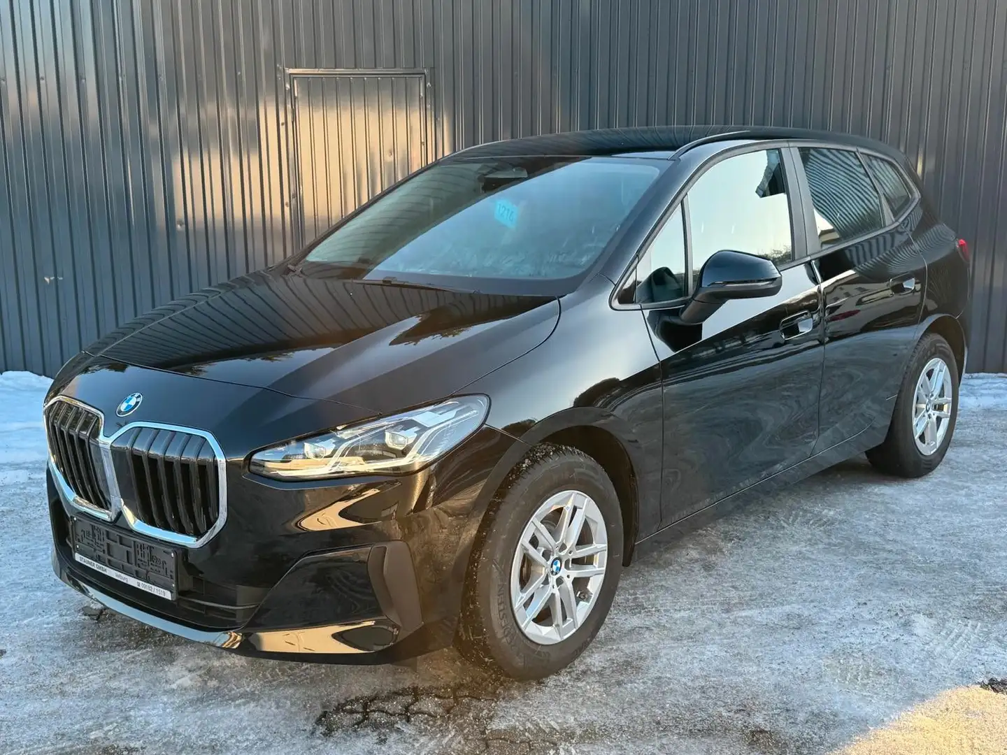 BMW 218 i Aut Active Tourer/ Kamera/Komforzug/adapLED Noir - 2