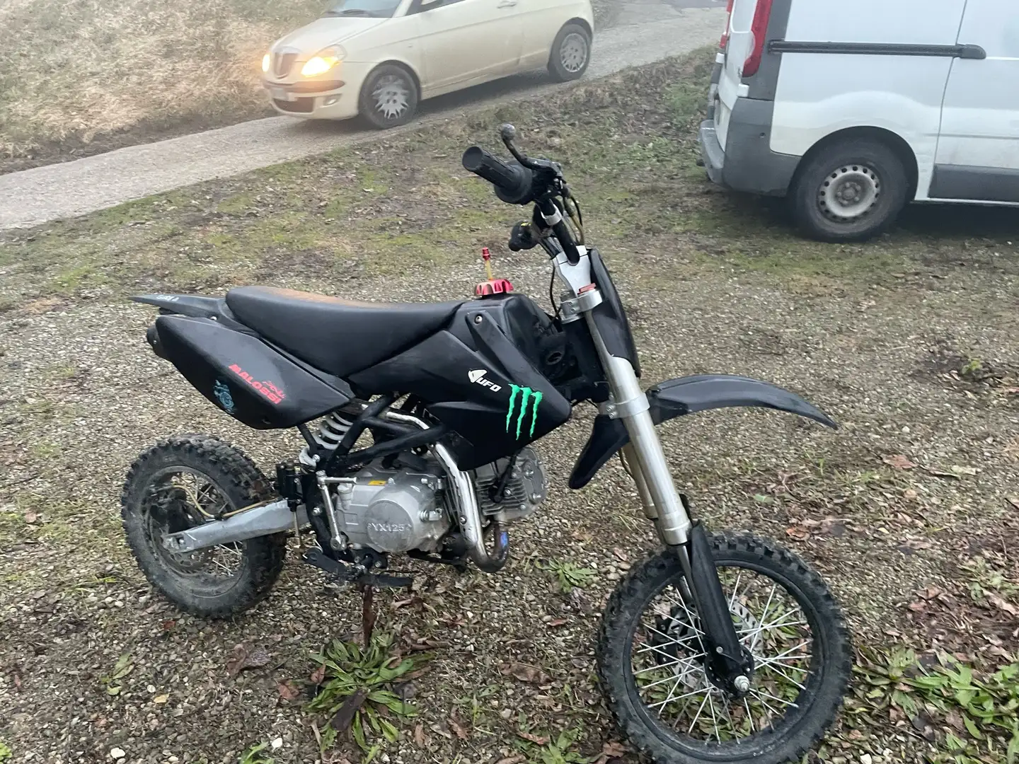 YCF Pilot F125 pit bike - 2