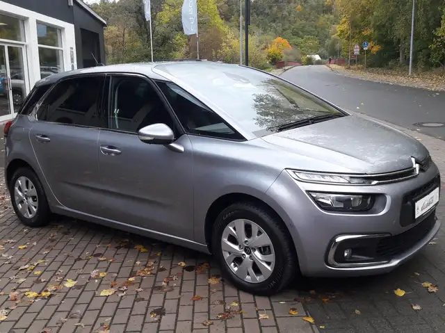 Citroen C4 SpaceTourer Selection/Sitzh./Aluf./Navi/ toter W. Ass./ Kamera