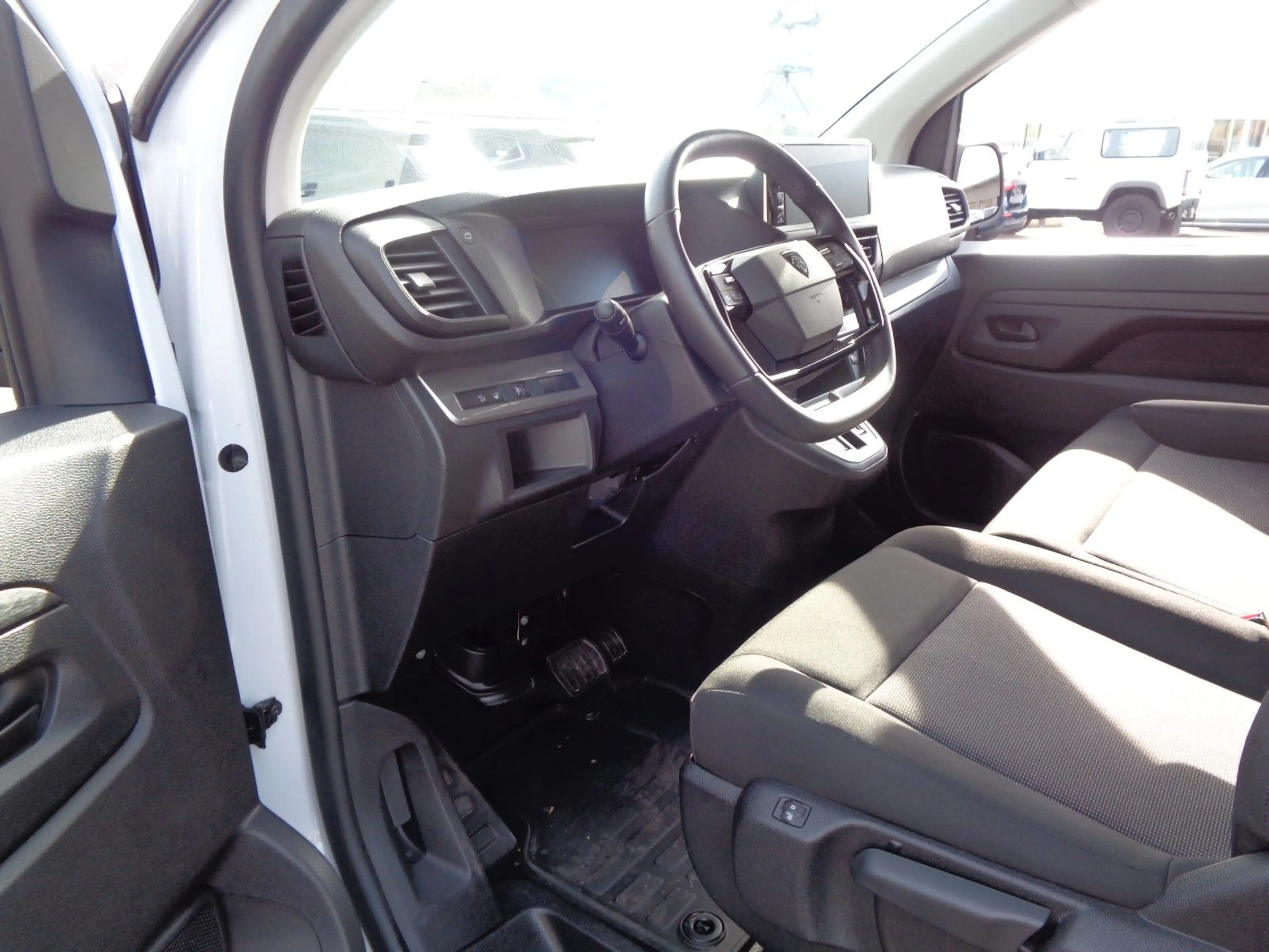 Peugeot Expert Kasten L2, Kamera, Aut. — photo 9