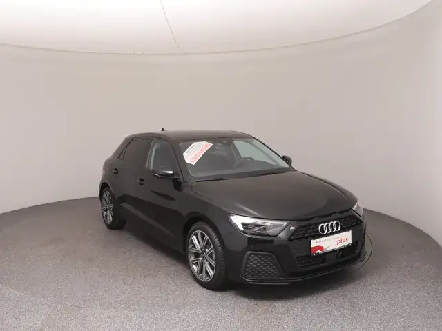 Audi A1 view 2